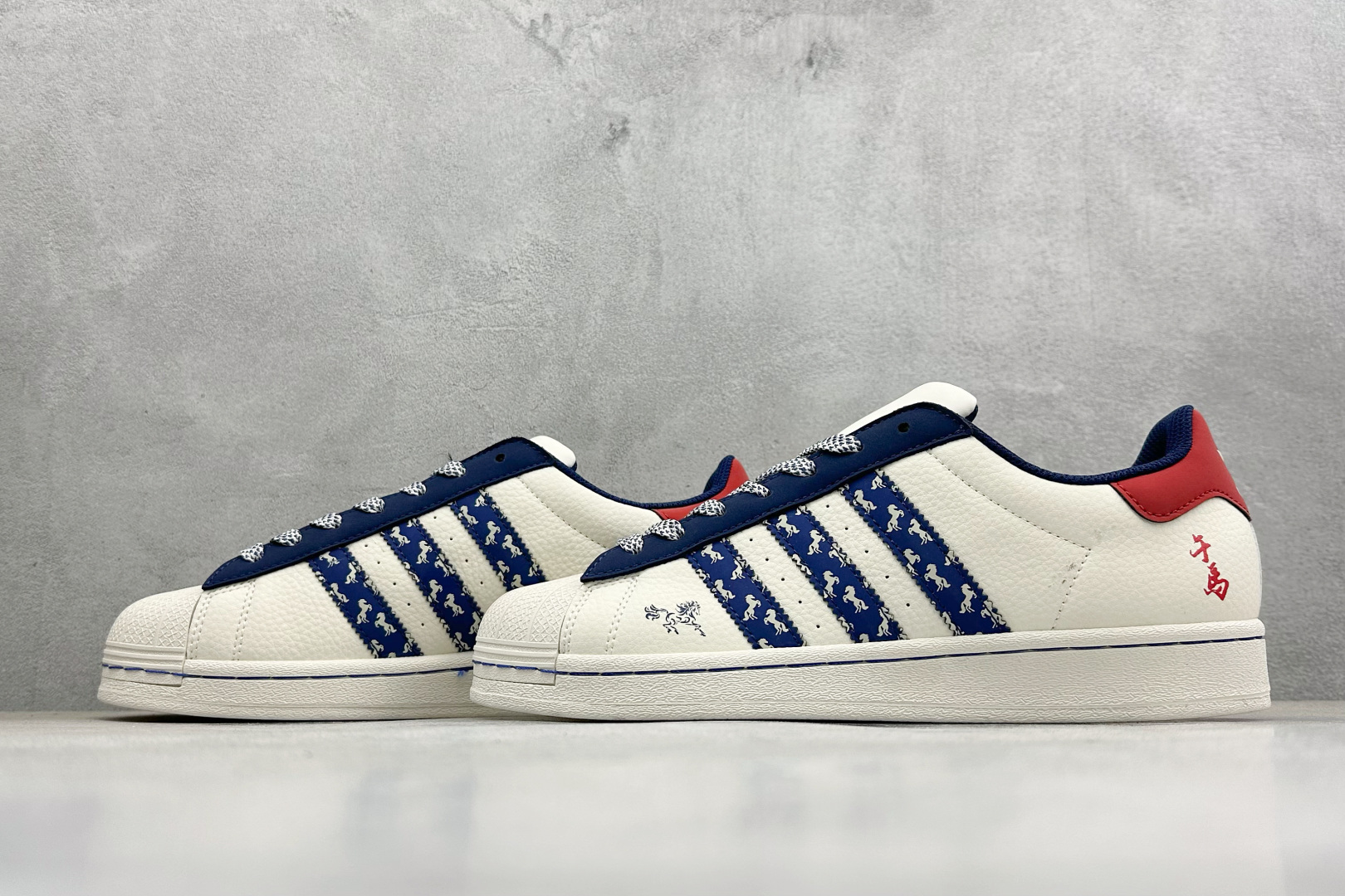 AD Originals Super马年限定 贝壳头板鞋 SD6829-Top High Quatity Cheap Sneakers Fashion Clothing Clothes Bags handbags Shoes of all Brand wholesale With The best Quality And Beautiful Price from China Factory Chinese suppliers wholesaler seller AD Originals Super马年限定 贝壳头板鞋 SD6829