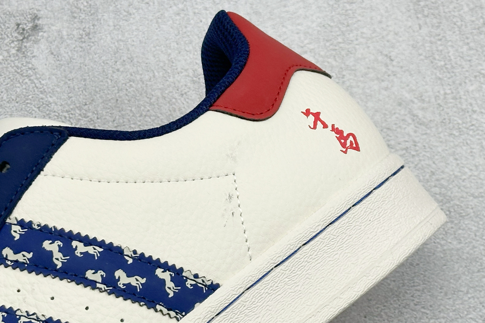 AD Originals Super马年限定 贝壳头板鞋 SD6829-Top High Quatity Cheap Sneakers Fashion Clothing Clothes Bags handbags Shoes of all Brand wholesale With The best Quality And Beautiful Price from China Factory Chinese suppliers wholesaler seller AD Originals Super马年限定 贝壳头板鞋 SD6829