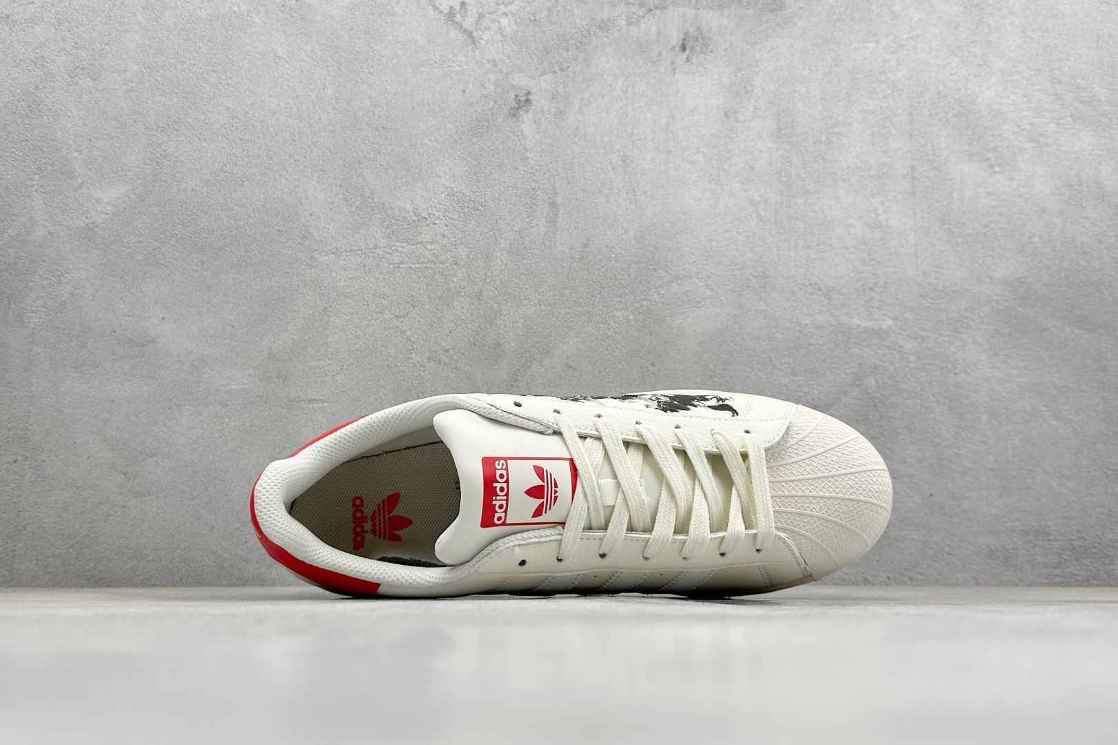 AD Originals Super马年限定 贝壳头板鞋 JY8928-Top High Quatity Cheap Sneakers Fashion Clothing Clothes Bags handbags Shoes of all Brand wholesale With The best Quality And Beautiful Price from China Factory Chinese suppliers wholesaler seller AD Originals Super马年限定 贝壳头板鞋 JY8928