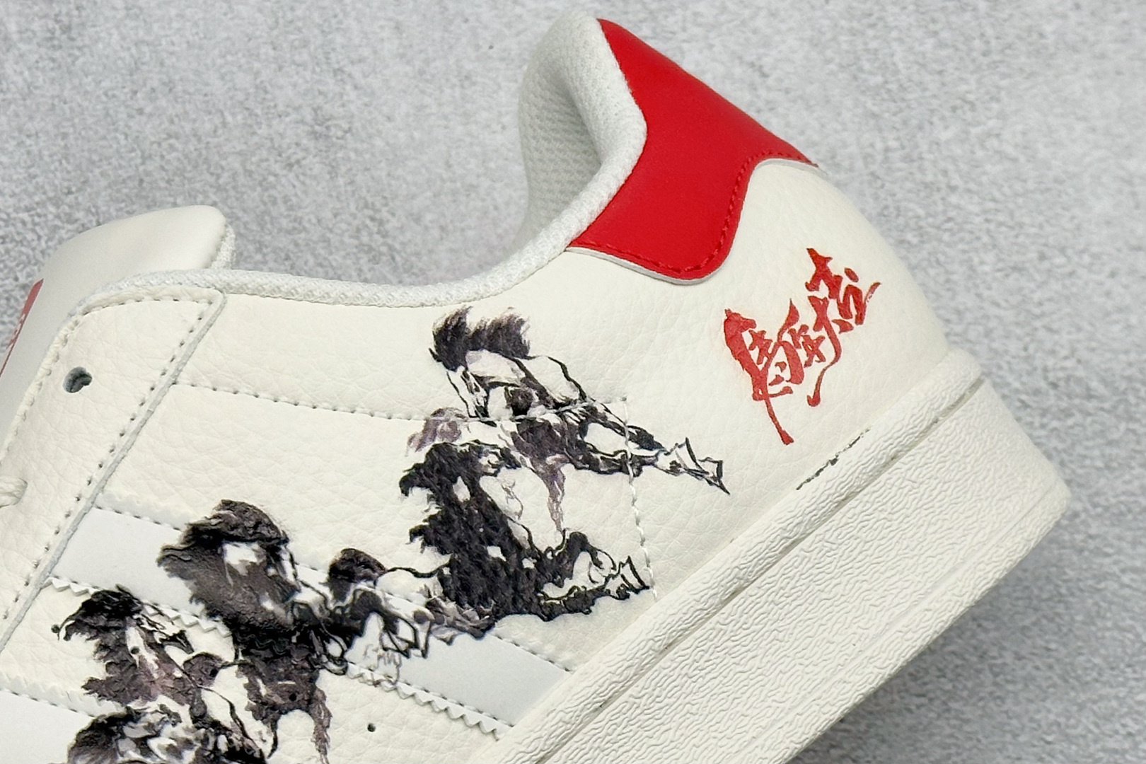 AD Originals Super马年限定 贝壳头板鞋 JY8928-Top High Quatity Cheap Sneakers Fashion Clothing Clothes Bags handbags Shoes of all Brand wholesale With The best Quality And Beautiful Price from China Factory Chinese suppliers wholesaler seller AD Originals Super马年限定 贝壳头板鞋 JY8928
