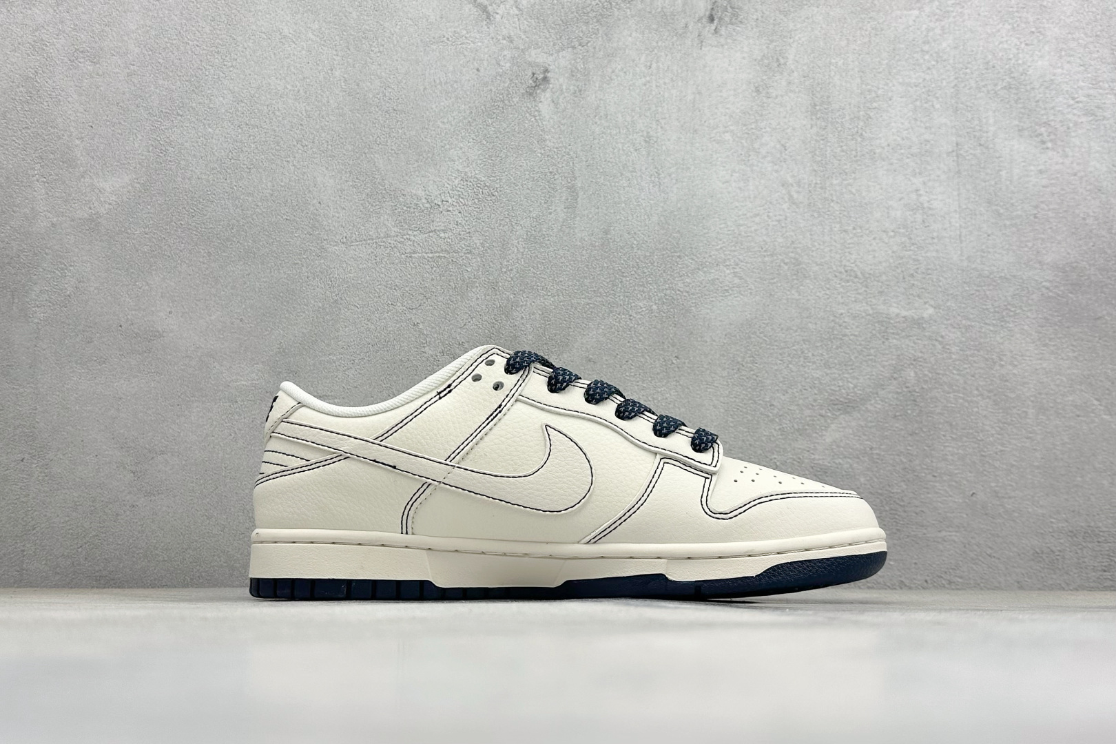Nike Dunk Low Retro 马年限定 周年高端定制 低帮休闲板鞋 JY6988-134-Top High Quatity Cheap Sneakers Fashion Clothing Clothes Bags handbags Shoes of all Brand wholesale With The best Quality And Beautiful Price from China Factory Chinese suppliers wholesaler seller Nike Dunk Low Retro 马年限定 周年高端定制 低帮休闲板鞋 JY6988-134