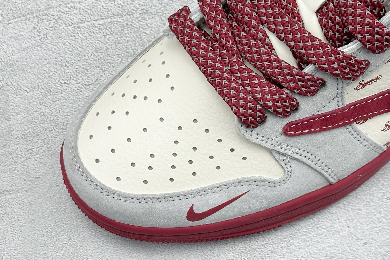 260 Air Jordan 1 Low AJ1 乔1 马年限定 高端定制 倒钩低帮复古篮球鞋 JP2026-115-Chinese UA Cheap High Quatity Brand Clothes Bags handbags Sneakers wholesale wholesaler seller from China Factory suppliers Fashion Clothing Shoes best Quality Beautiful Price 260 Air Jordan 1 Low AJ1 乔1 马年限定 高端定制 倒钩低帮复古篮球鞋 JP2026-115