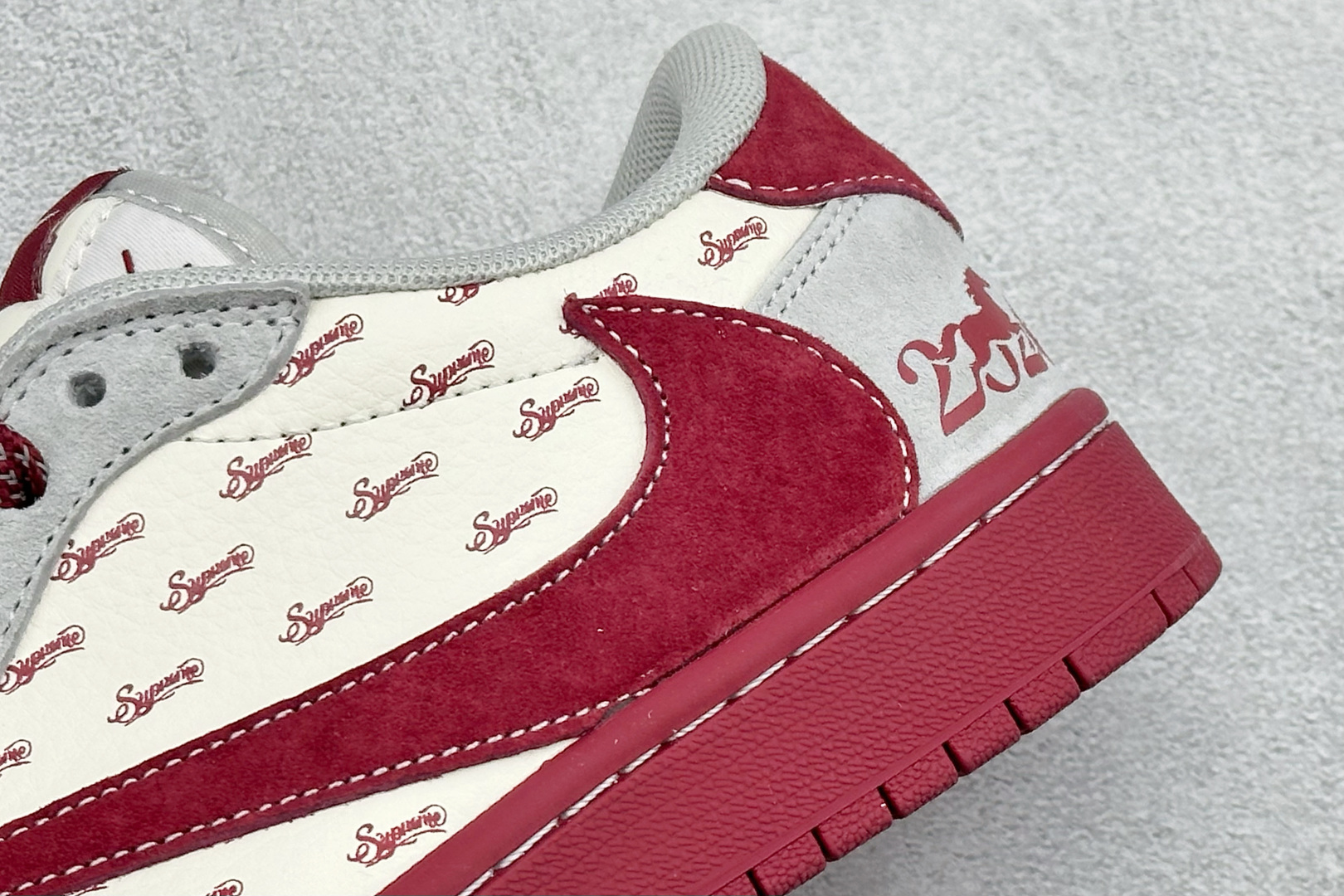 260 Air Jordan 1 Low AJ1 乔1 马年限定 高端定制 倒钩低帮复古篮球鞋 JP2026-115-Chinese UA Cheap High Quatity Brand Clothes Bags handbags Sneakers wholesale wholesaler seller from China Factory suppliers Fashion Clothing Shoes best Quality Beautiful Price 260 Air Jordan 1 Low AJ1 乔1 马年限定 高端定制 倒钩低帮复古篮球鞋 JP2026-115