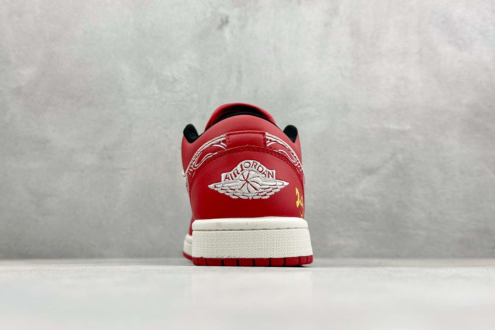 Air Jordan 1 Low AJ1 乔1 2026马年限定 高端定制 低帮复古篮球鞋 KG6669-F22-Top High Quatity Cheap Sneakers Fashion Clothing Clothes Bags handbags Shoes of all Brand wholesale With The best Quality And Beautiful Price from China Factory Chinese suppliers wholesaler seller Air Jordan 1 Low AJ1 乔1 2026马年限定 高端定制 低帮复古篮球鞋 KG6669-F22