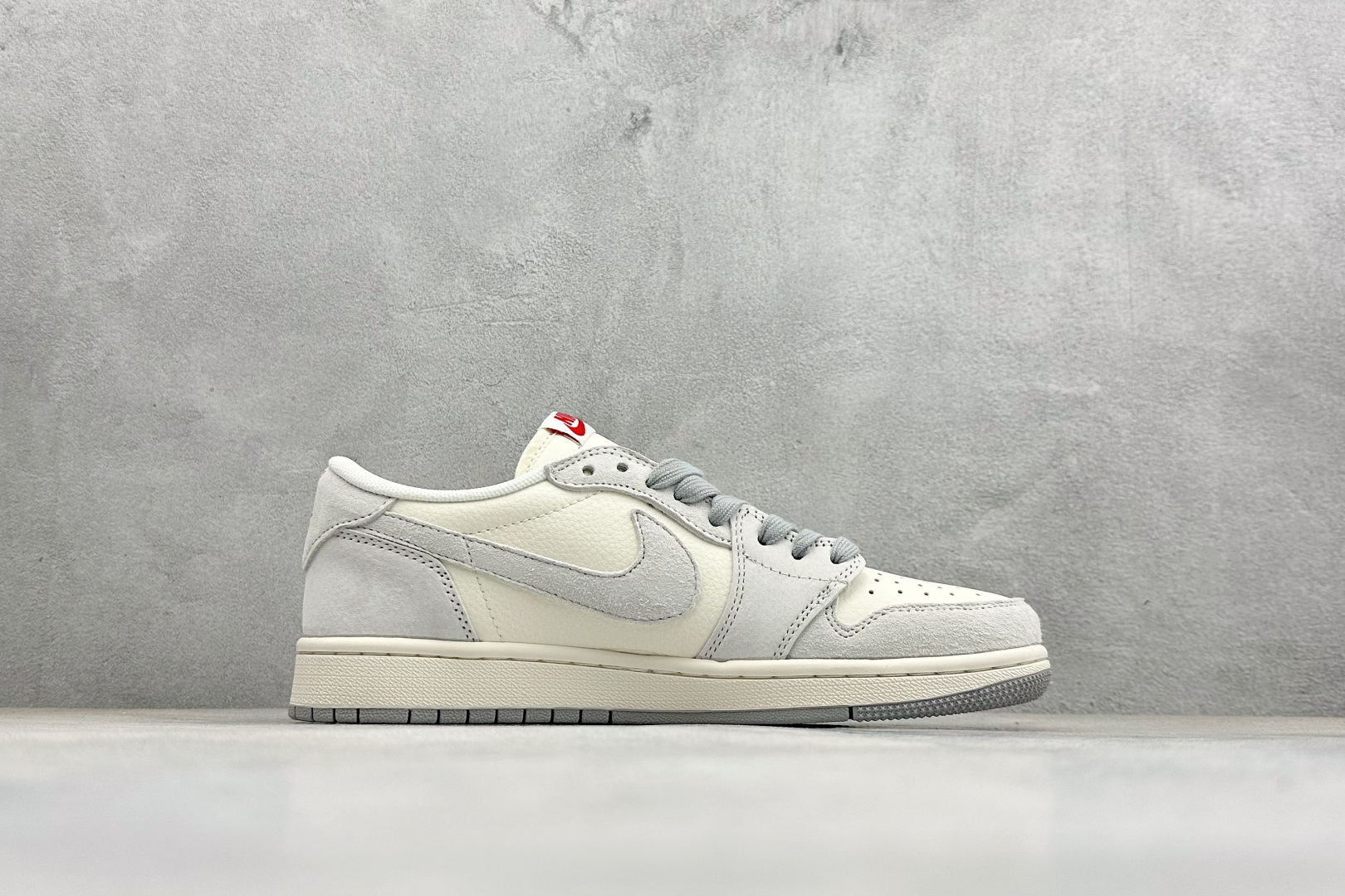 Air Jordan 1 Low AJ1 乔1 马年限定 高端定制 倒钩低帮复古篮球鞋 JY6988-124-Top High Quatity Cheap Sneakers Fashion Clothing Clothes Bags handbags Shoes of all Brand wholesale With The best Quality And Beautiful Price from China Factory Chinese suppliers wholesaler seller Air Jordan 1 Low AJ1 乔1 马年限定 高端定制 倒钩低帮复古篮球鞋 JY6988-124
