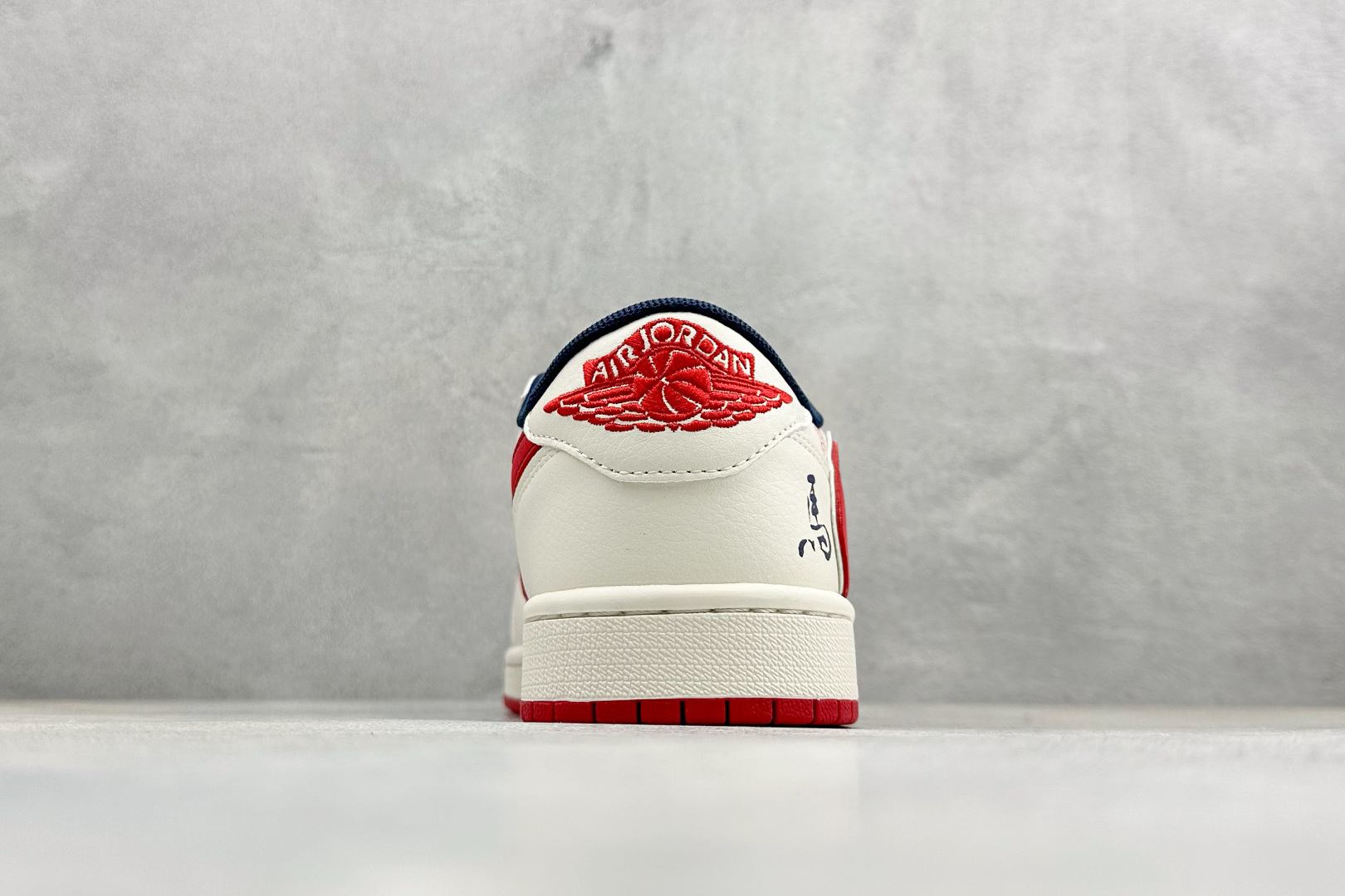 260 Air Jordan 1 Low AJ1 乔1 马年限定 高端定制 倒钩低帮复古篮球鞋 CX5050-Y67