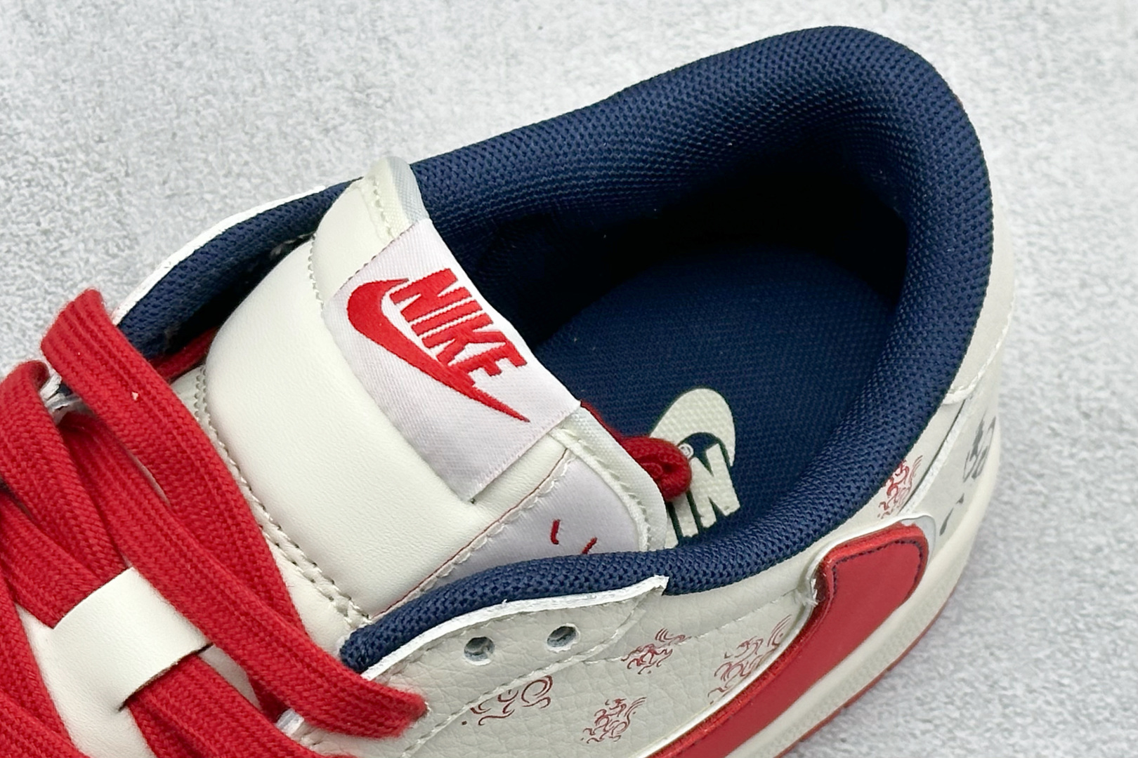 260 Air Jordan 1 Low AJ1 乔1 马年限定 高端定制 倒钩低帮复古篮球鞋 CX5050-Y67