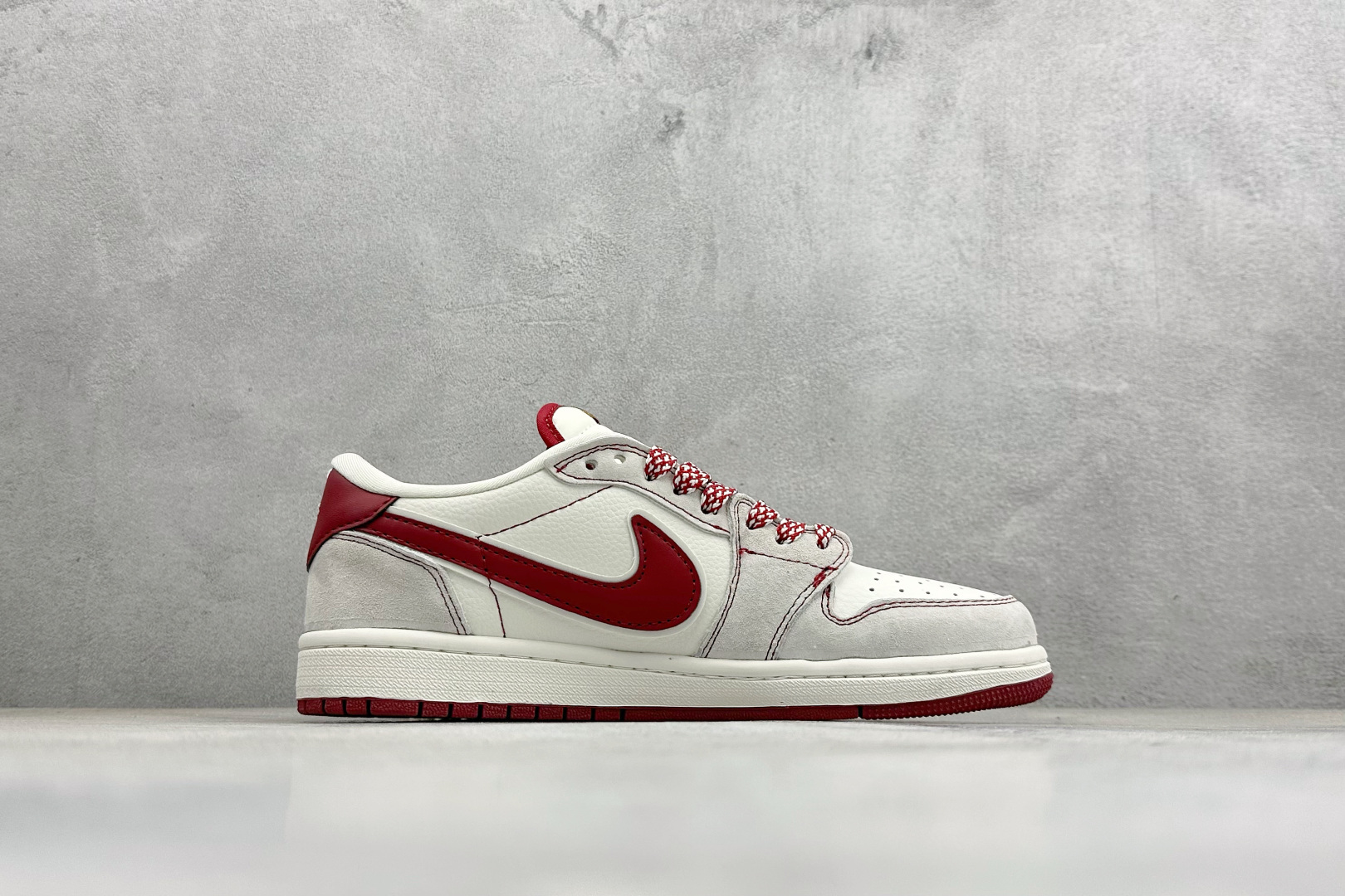 Air Jordan 1 Low AJ1 乔1 马年限定 高端定制 倒钩低帮复古篮球鞋 JW1188-180-Top High Quatity Cheap Sneakers Fashion Clothing Clothes Bags handbags Shoes of all Brand wholesale With The best Quality And Beautiful Price from China Factory Chinese suppliers wholesaler seller Air Jordan 1 Low AJ1 乔1 马年限定 高端定制 倒钩低帮复古篮球鞋 JW1188-180