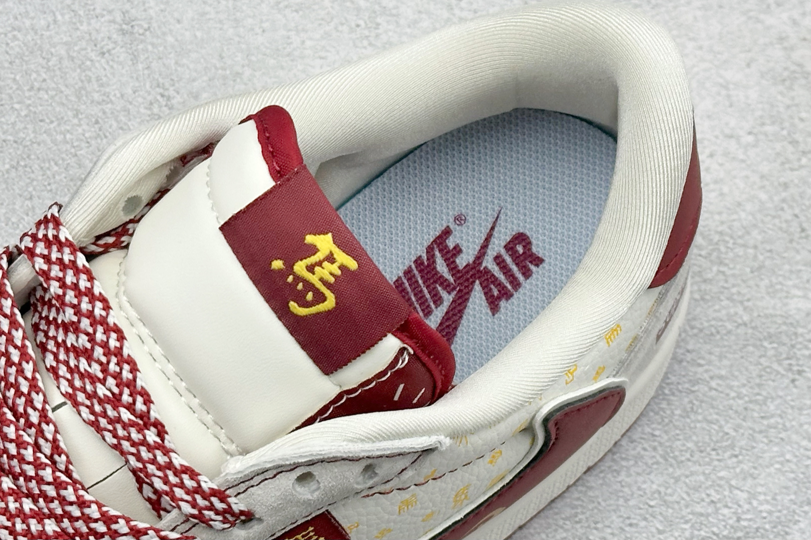 Air Jordan 1 Low AJ1 乔1 马年限定 高端定制 倒钩低帮复古篮球鞋 JW1188-180-Top High Quatity Cheap Sneakers Fashion Clothing Clothes Bags handbags Shoes of all Brand wholesale With The best Quality And Beautiful Price from China Factory Chinese suppliers wholesaler seller Air Jordan 1 Low AJ1 乔1 马年限定 高端定制 倒钩低帮复古篮球鞋 JW1188-180