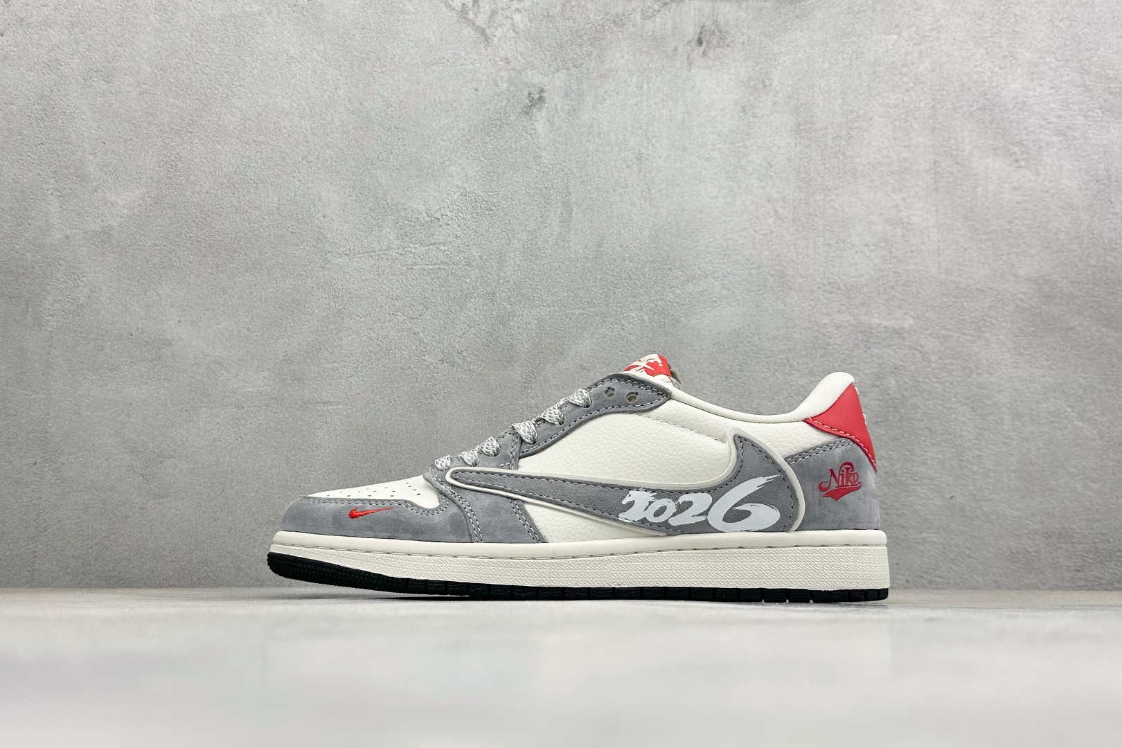 260 Air Jordan 1 Low AJ1 乔1 2026马年限定 高端定制 倒钩低帮复古篮球鞋 JW1188-179