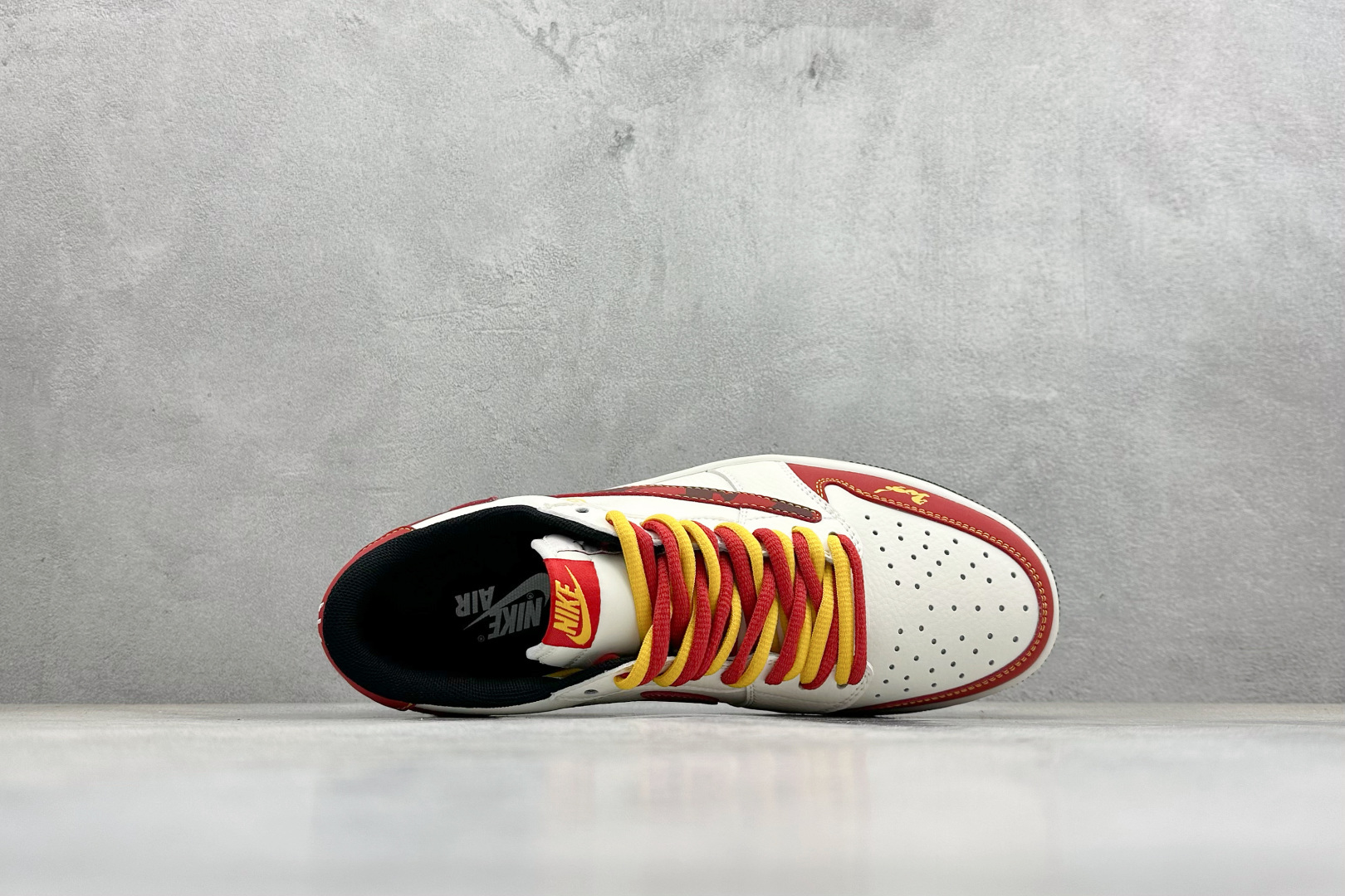 Air Jordan 1 Low AJ1 乔1 马年限定 高端定制 倒钩低帮复古篮球鞋 XA2001-907