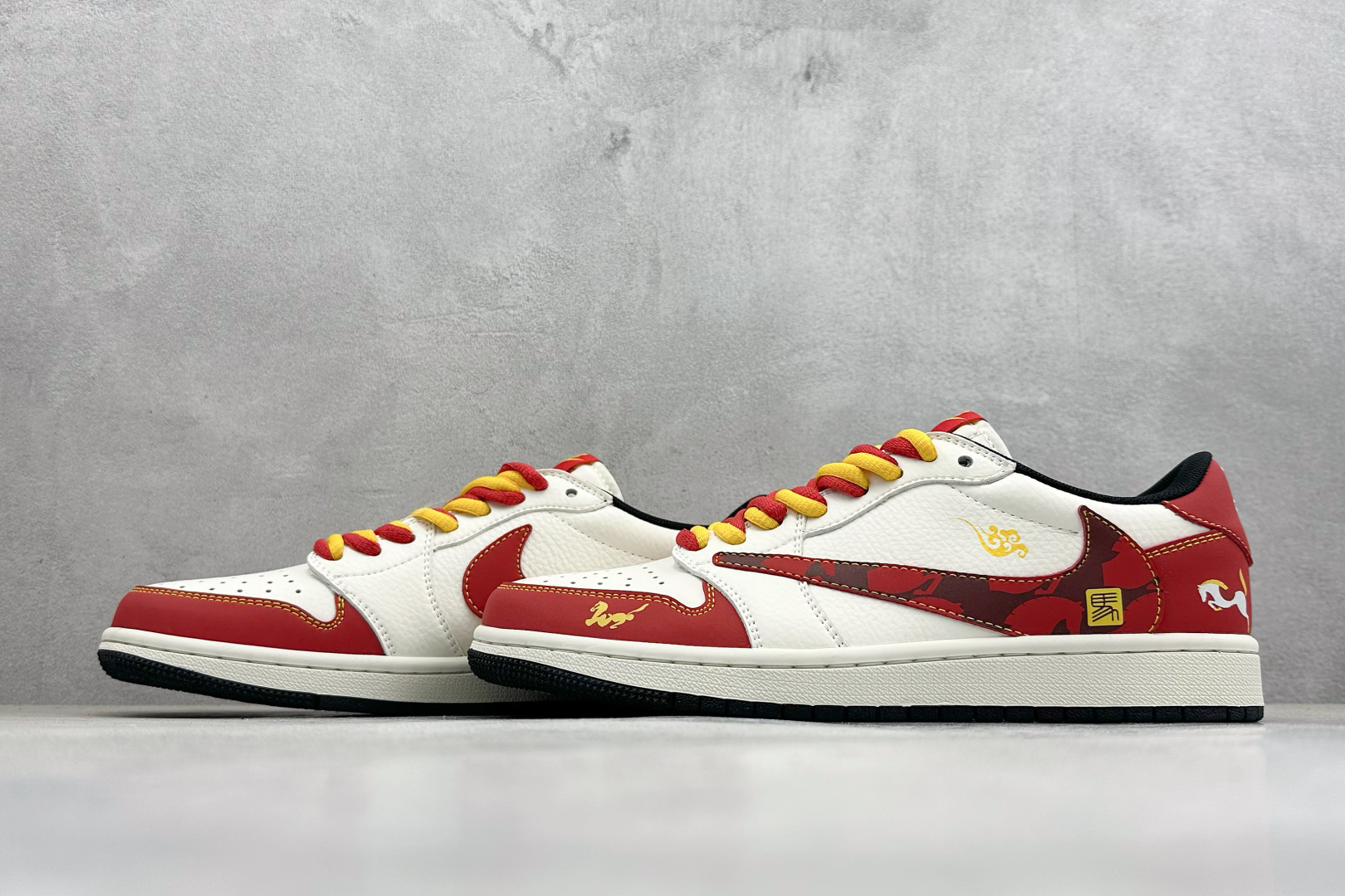 Air Jordan 1 Low AJ1 乔1 马年限定 高端定制 倒钩低帮复古篮球鞋 XA2001-907