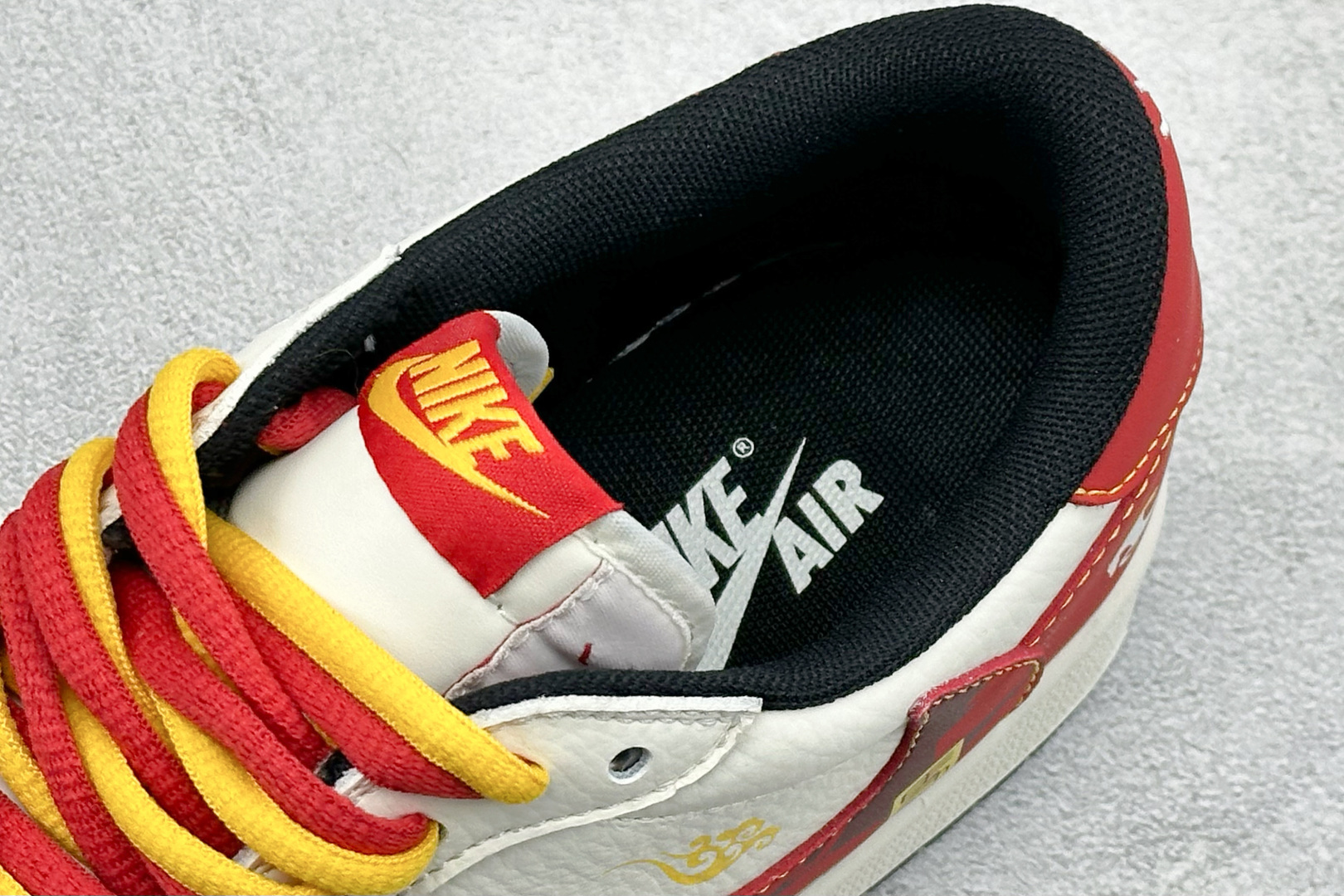 Air Jordan 1 Low AJ1 乔1 马年限定 高端定制 倒钩低帮复古篮球鞋 XA2001-907