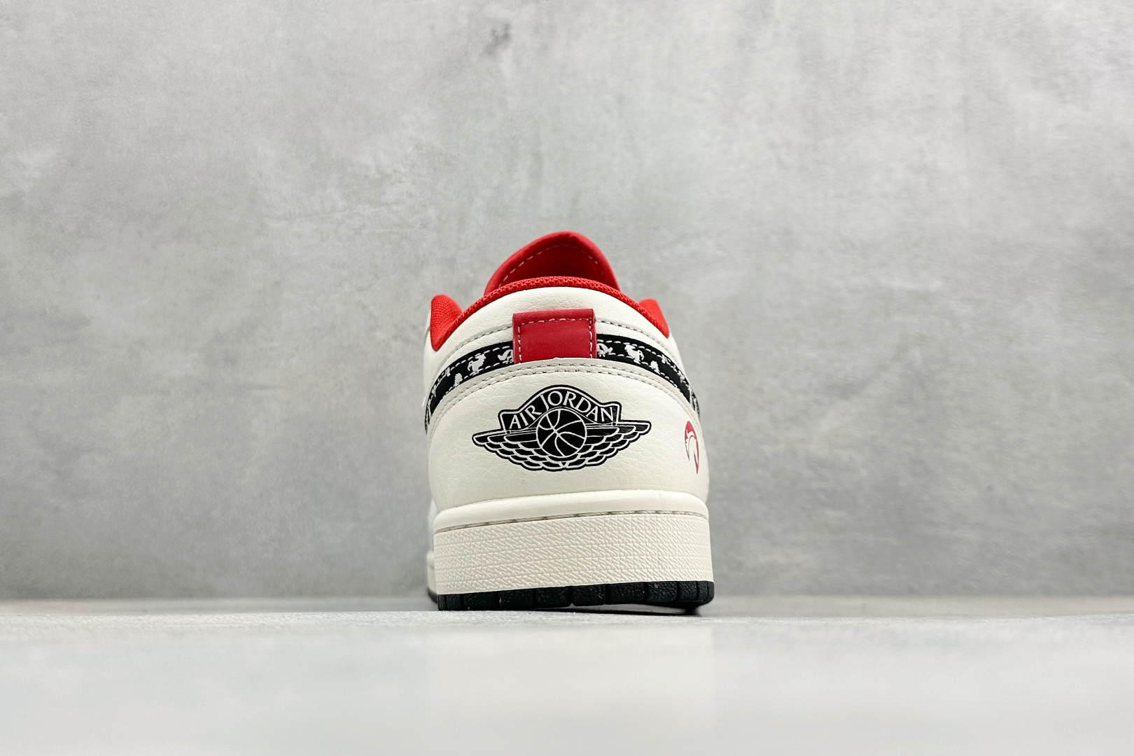 Air Jordan 1 Low AJ1 乔1 马年限定 高端定制 低帮复古篮球鞋 LX1988-825-Top High Quatity Cheap Sneakers Fashion Clothing Clothes Bags handbags Shoes of all Brand wholesale With The best Quality And Beautiful Price from China Factory Chinese suppliers wholesaler seller Air Jordan 1 Low AJ1 乔1 马年限定 高端定制 低帮复古篮球鞋 LX1988-825