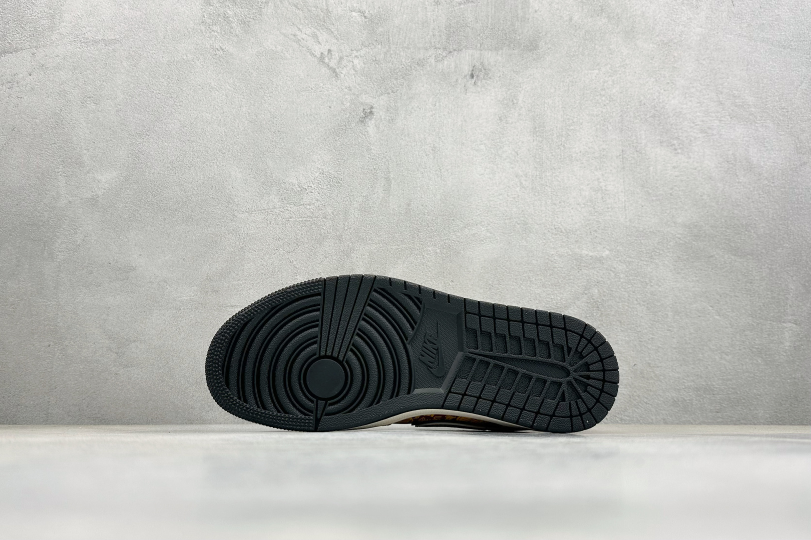 Air Jordan 1 Low AJ1 乔1 马年限定 高端定制 低帮复古篮球鞋 XT6998-119