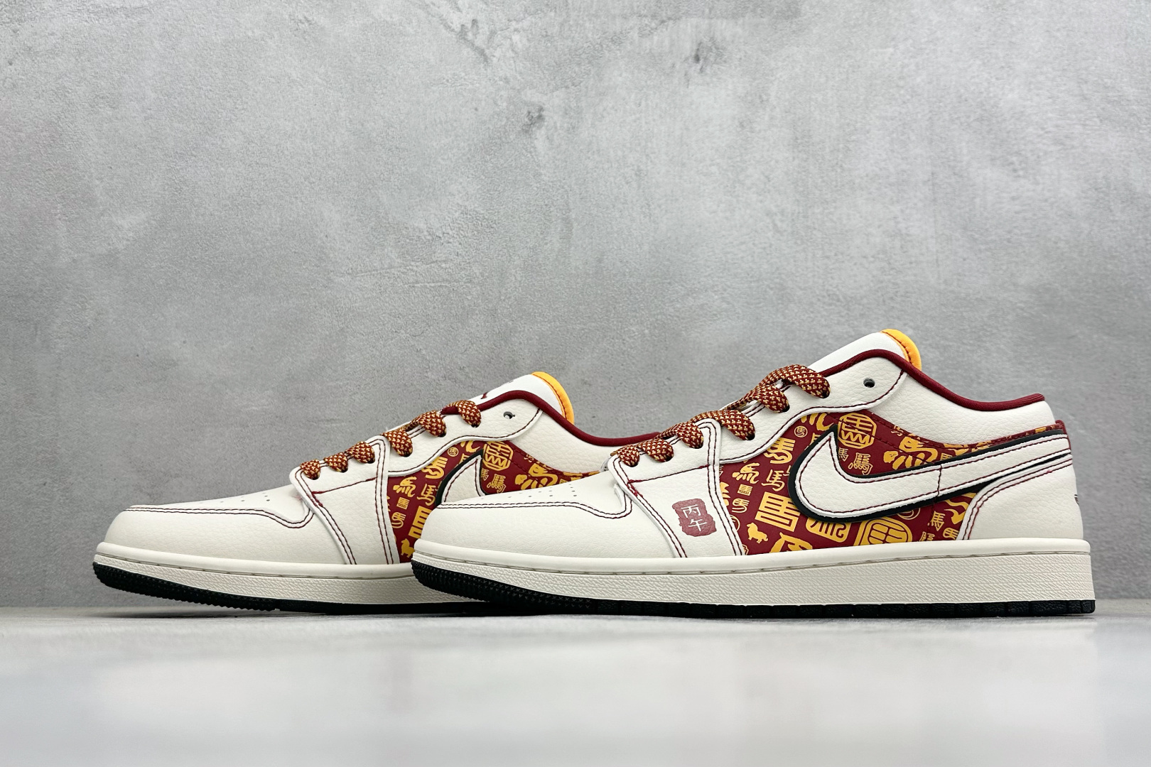 Air Jordan 1 Low AJ1 乔1 马年限定 高端定制 低帮复古篮球鞋 XT6998-119