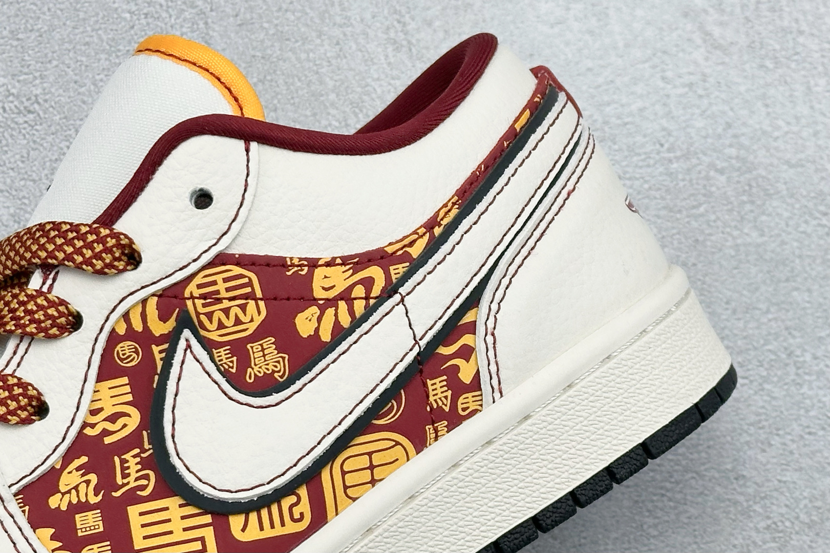 Air Jordan 1 Low AJ1 乔1 马年限定 高端定制 低帮复古篮球鞋 XT6998-119