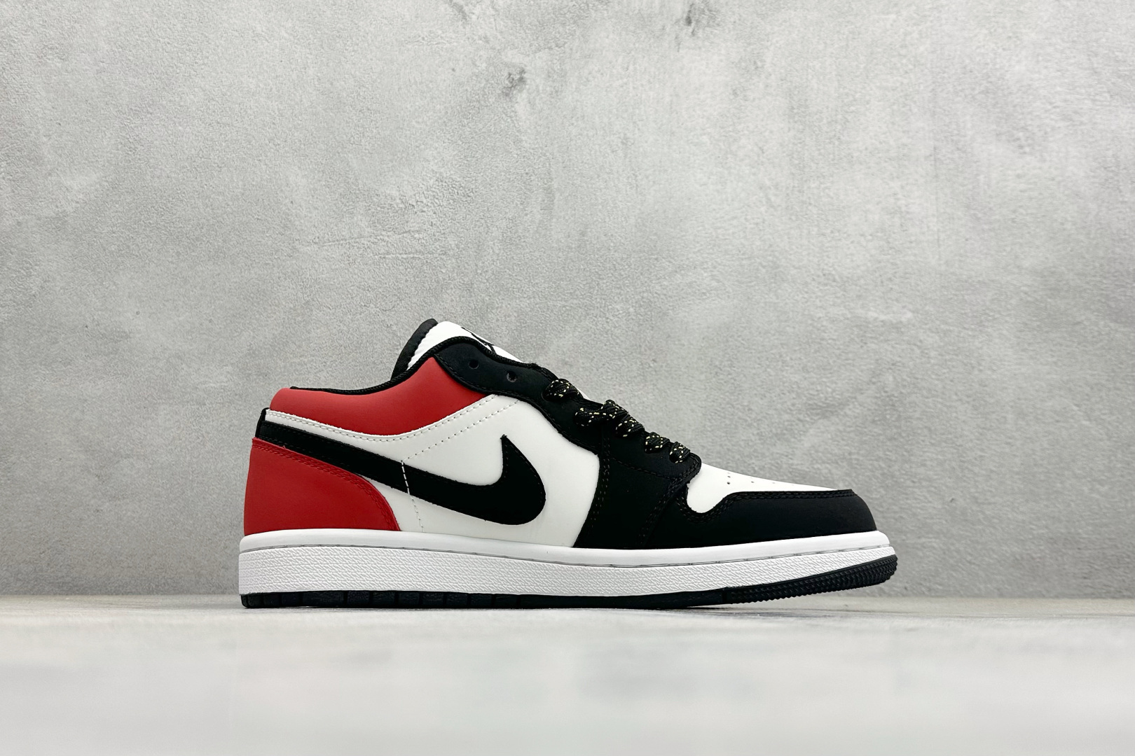 260 Air Jordan 1 Low AJ1 乔1 马年限定 高端定制 低帮复古篮球鞋 FD5188-601