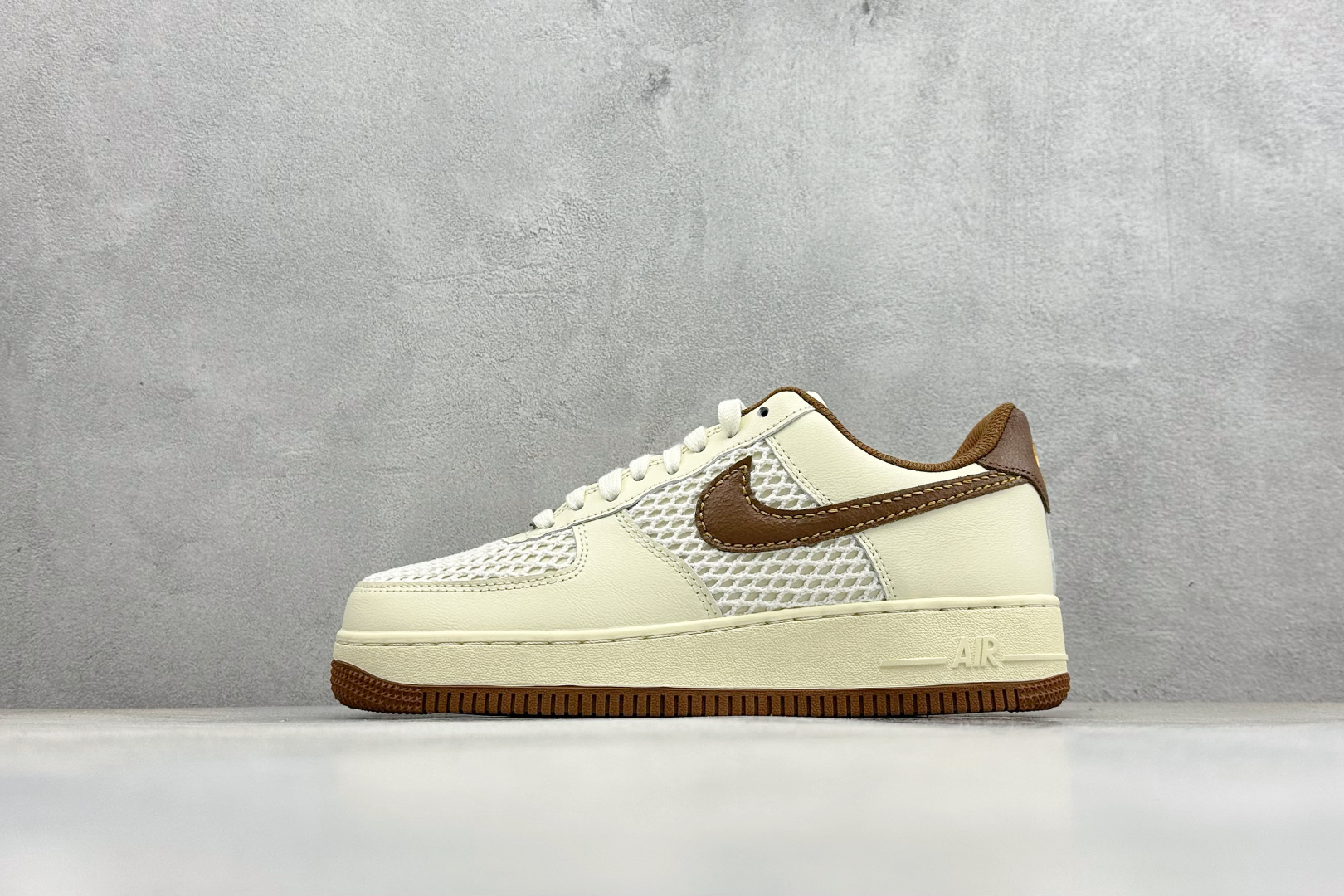 _ddl9svE2Ylno3UhucH8yP80swgCw6rL-Wa2BgCg