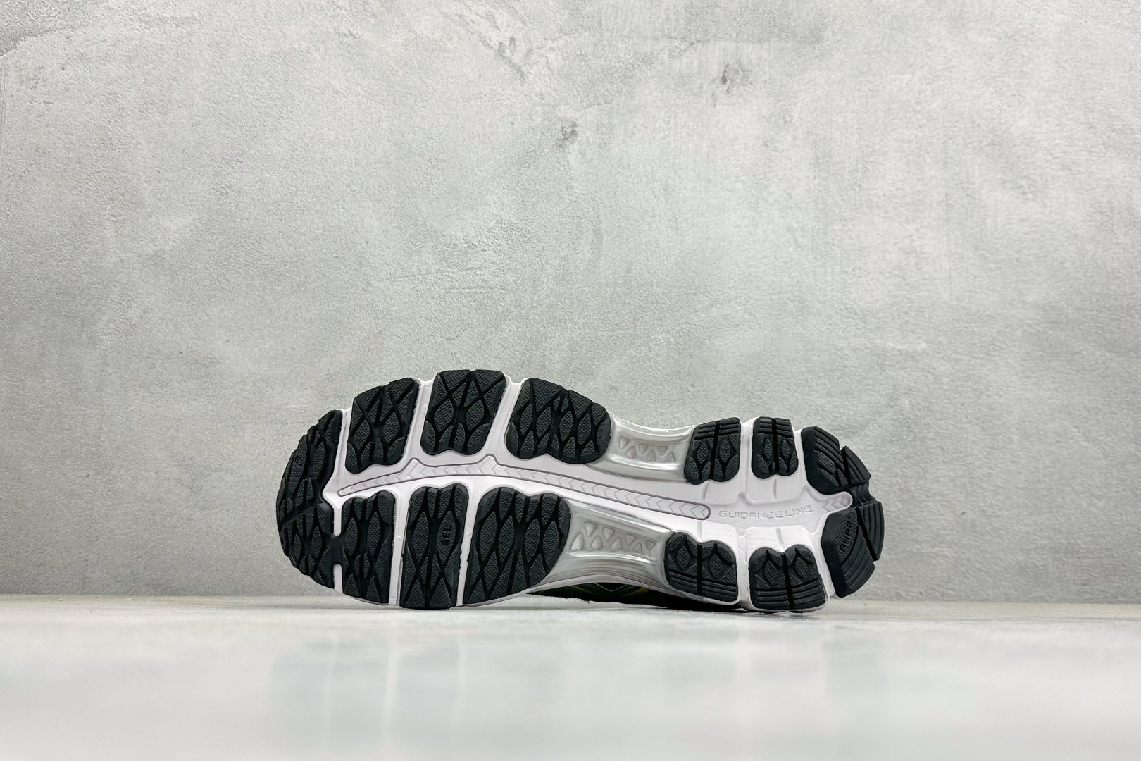 CH版Asics Gel-Kayano 12.1 亚瑟士 运动休闲透气专业跑鞋 1203A885-001-Top High Quatity Cheap Sneakers Fashion Clothing Clothes Bags handbags Shoes of all Brand wholesale With The best Quality And Beautiful Price from China Factory Chinese suppliers wholesaler seller CH版Asics Gel-Kayano 12.1 亚瑟士 运动休闲透气专业跑鞋 1203A885-001