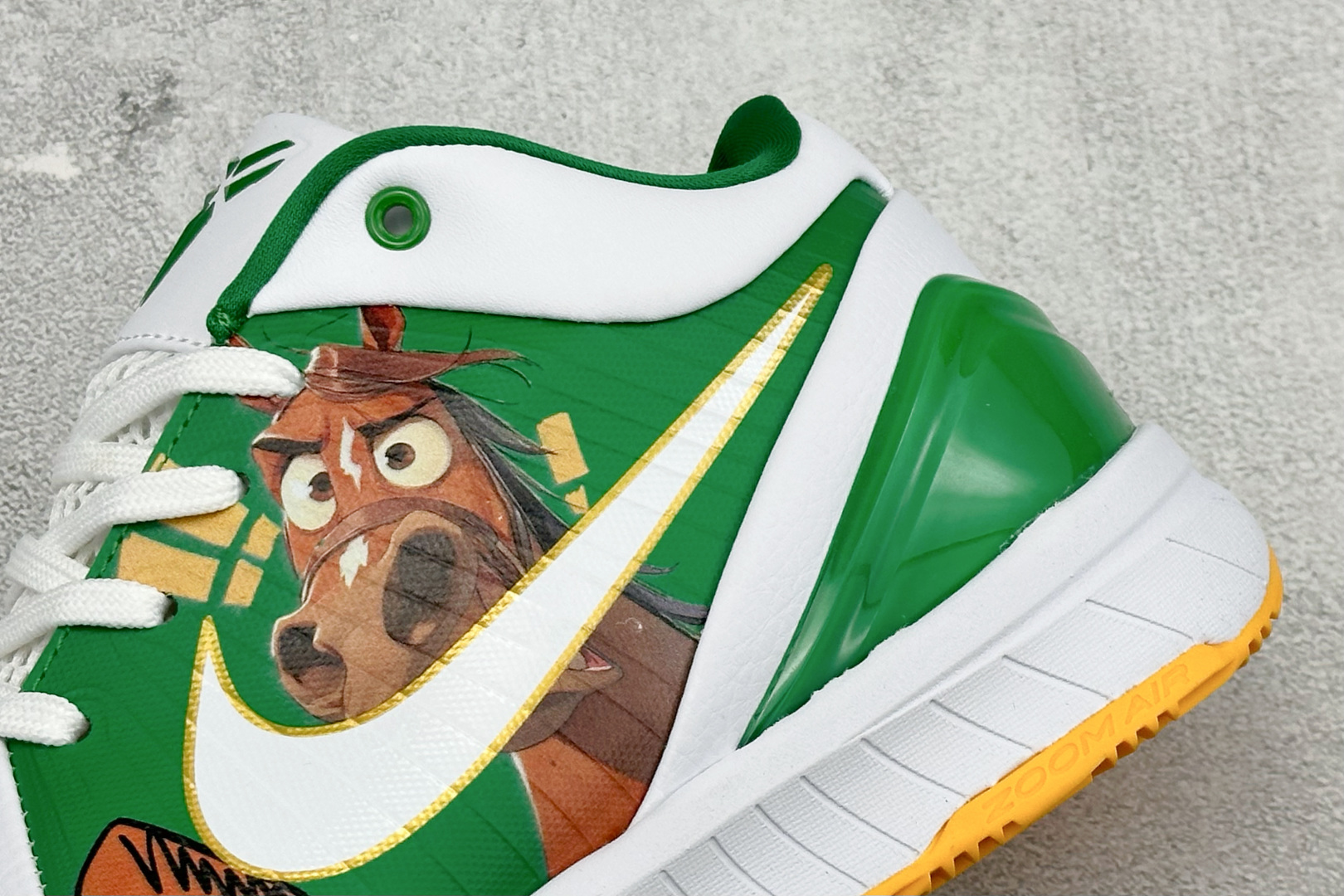Nike Zoom Kobe 4代 马年限定 防滑耐磨减震舒适轻便实战篮球鞋 FJ9363-105-Top High Quatity Cheap Sneakers Fashion Clothing Clothes Bags handbags Shoes of all Brand wholesale With The best Quality And Beautiful Price from China Factory Chinese suppliers wholesaler seller Nike Zoom Kobe 4代 马年限定 防滑耐磨减震舒适轻便实战篮球鞋 FJ9363-105