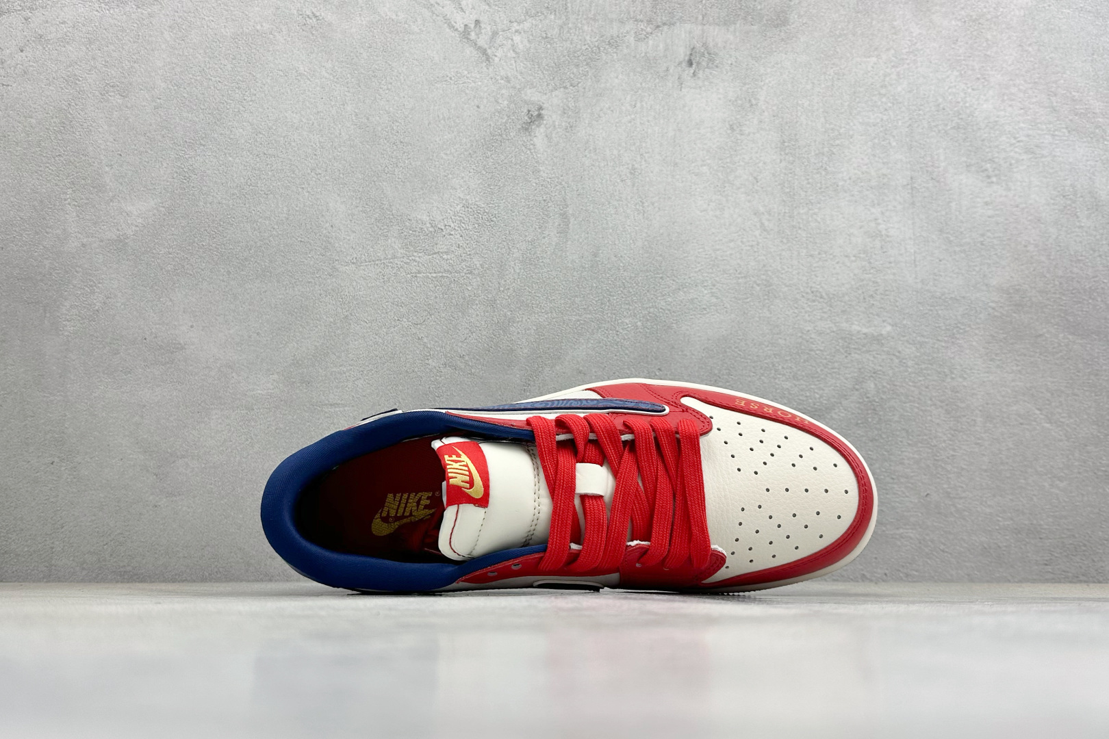 Air Jordan 1 Low AJ1 乔1 马年限定 高端定制 低帮倒钩复古篮球鞋 LX1988-802