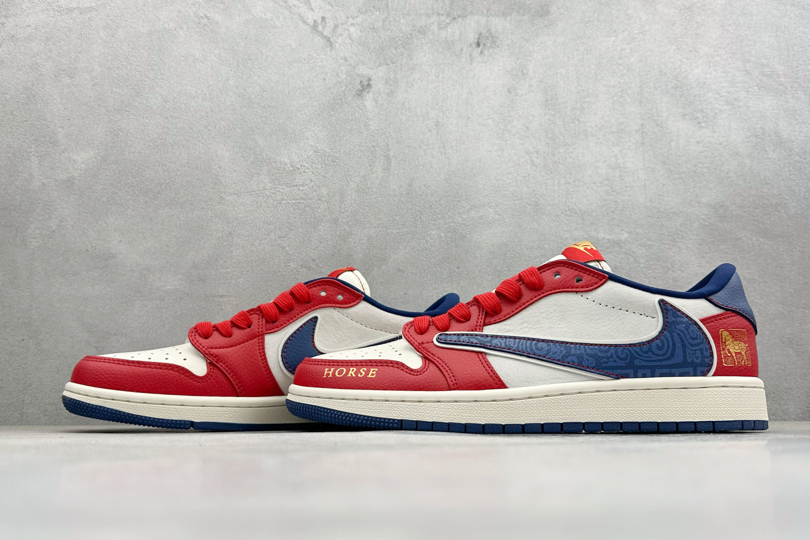 Air Jordan 1 Low AJ1 乔1 马年限定 高端定制 低帮倒钩复古篮球鞋 LX1988-802