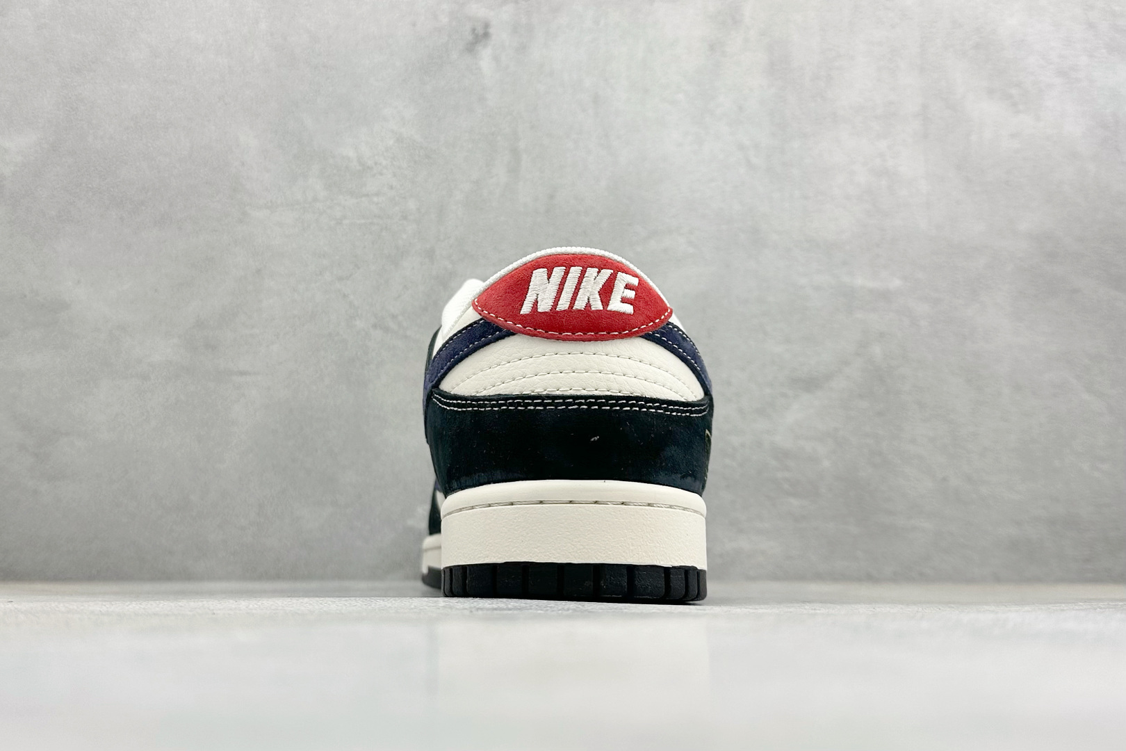 260 Nike Dunk Low Retro 马年限定2026 周年高端定制 低帮休闲板鞋 SD6868-112