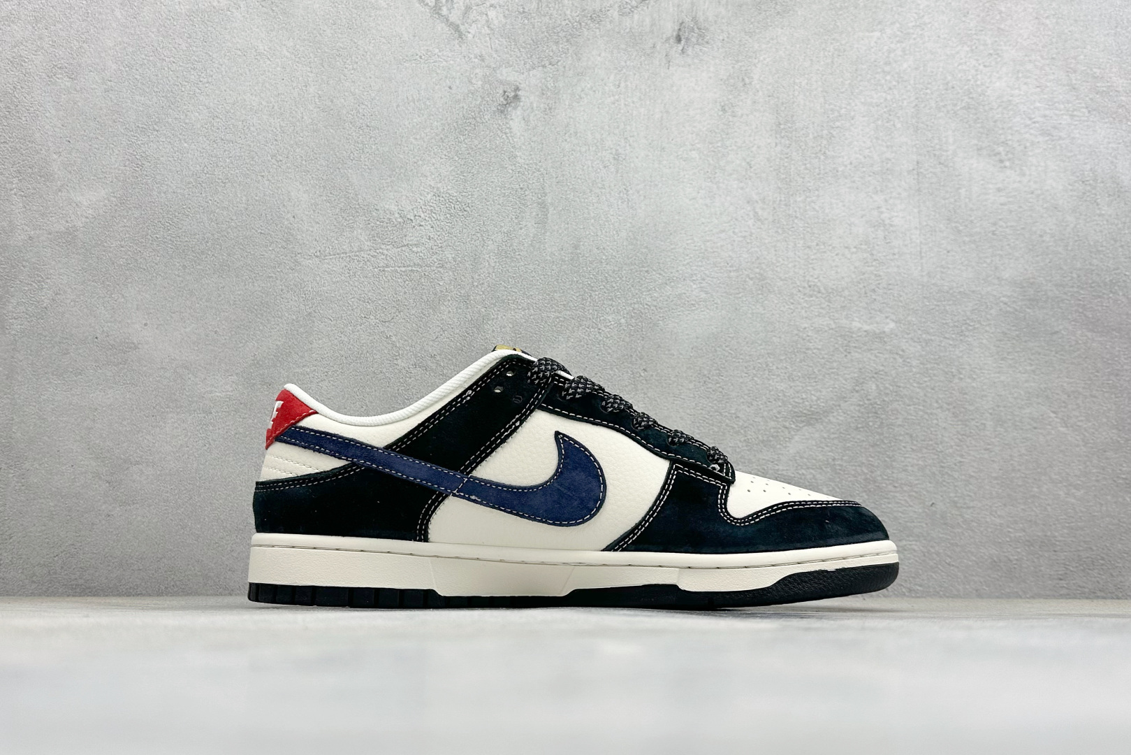260 Nike Dunk Low Retro 马年限定2026 周年高端定制 低帮休闲板鞋 SD6868-112