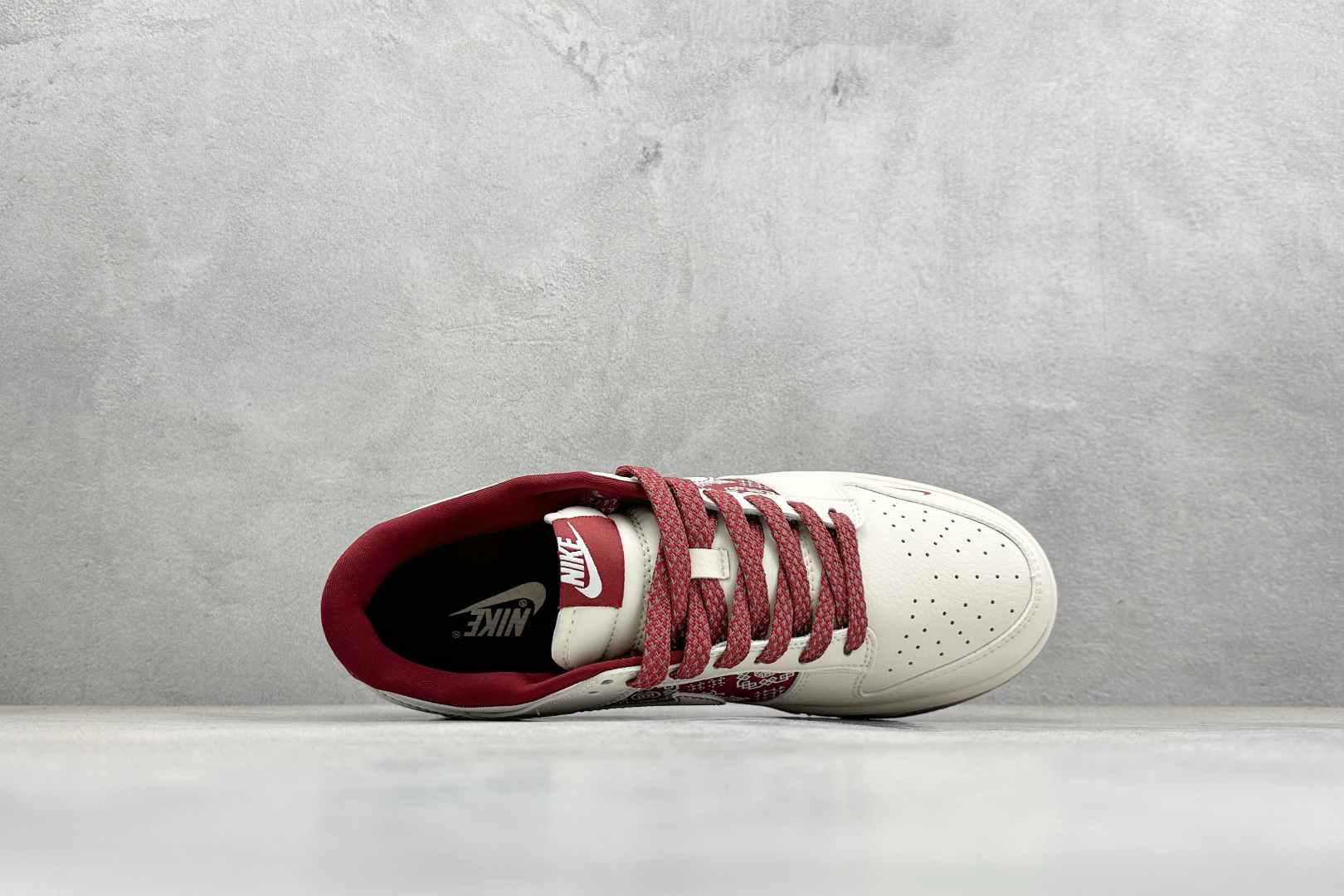 Nike Dunk Low Retro 马年限定 周年高端定制 低帮休闲板鞋 XT6998-125-Top High Quatity Cheap Sneakers Fashion Clothing Clothes Bags handbags Shoes of all Brand wholesale With The best Quality And Beautiful Price from China Factory Chinese suppliers wholesaler seller Nike Dunk Low Retro 马年限定 周年高端定制 低帮休闲板鞋 XT6998-125