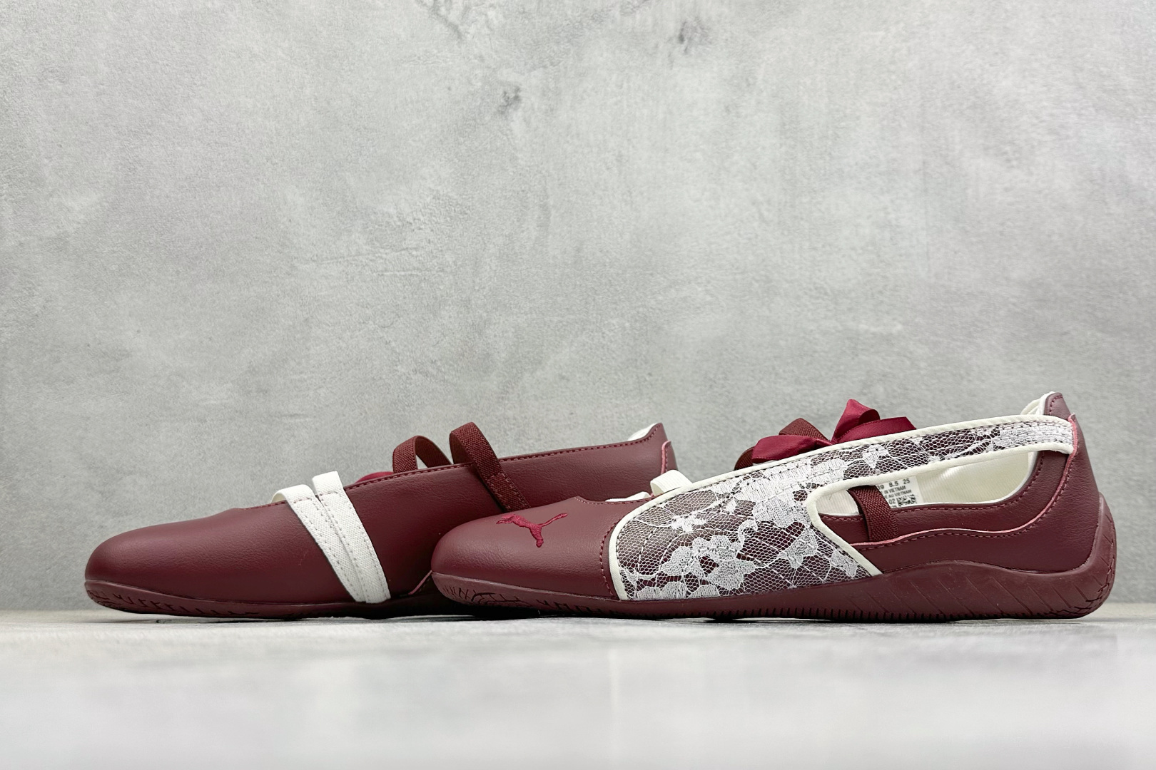 XS版 PuMa Speedcat 舒适百搭低帮 玛丽珍芭蕾鞋 408709-02-Top High Quatity Cheap Sneakers Fashion Clothing Clothes Bags handbags Shoes of all Brand wholesale With The best Quality And Beautiful Price from China Factory Chinese suppliers wholesaler seller XS版 PuMa Speedcat 舒适百搭低帮 玛丽珍芭蕾鞋 408709-02