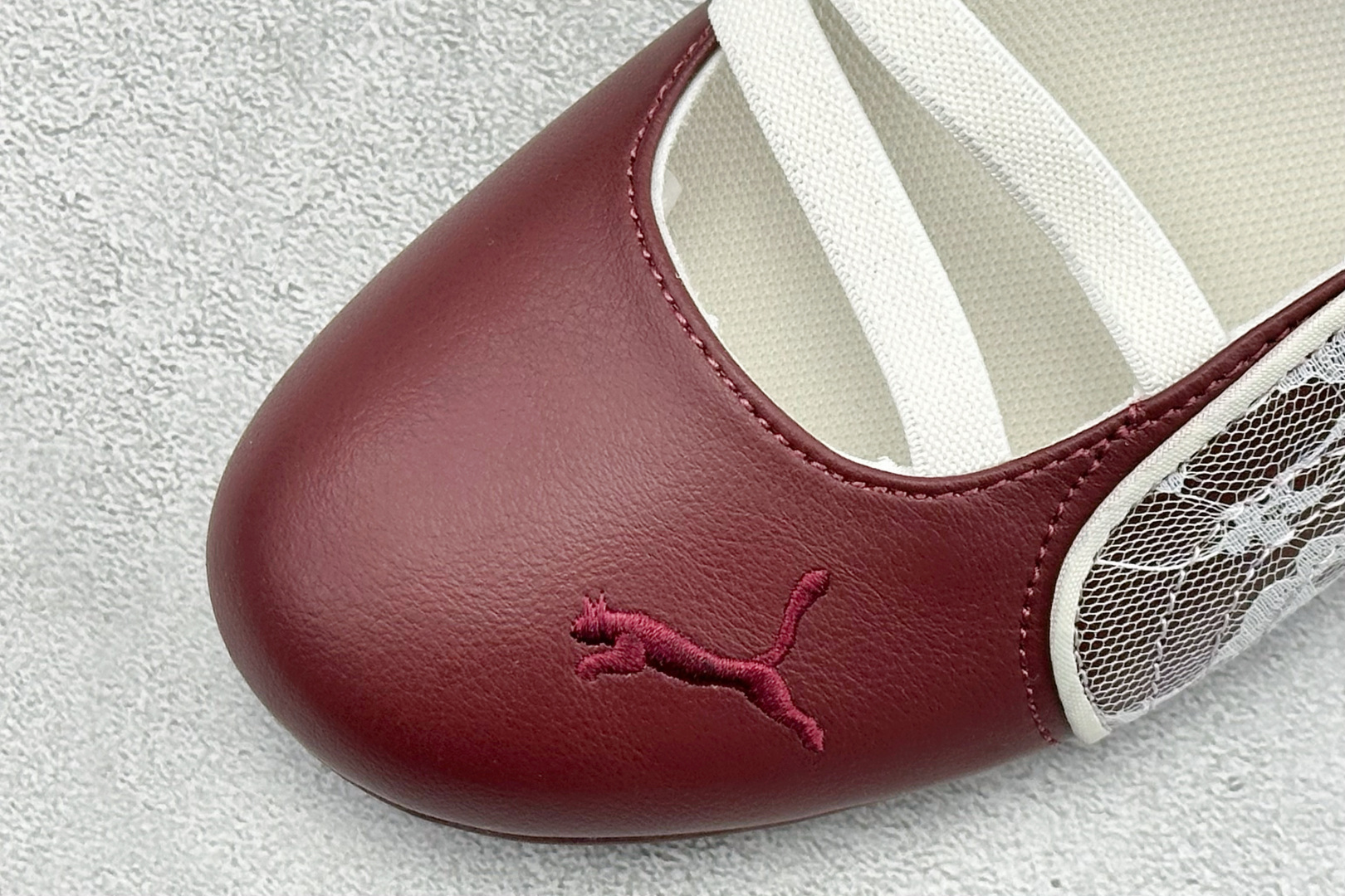 XS版 PuMa Speedcat 舒适百搭低帮 玛丽珍芭蕾鞋 408709-02-Top High Quatity Cheap Sneakers Fashion Clothing Clothes Bags handbags Shoes of all Brand wholesale With The best Quality And Beautiful Price from China Factory Chinese suppliers wholesaler seller XS版 PuMa Speedcat 舒适百搭低帮 玛丽珍芭蕾鞋 408709-02