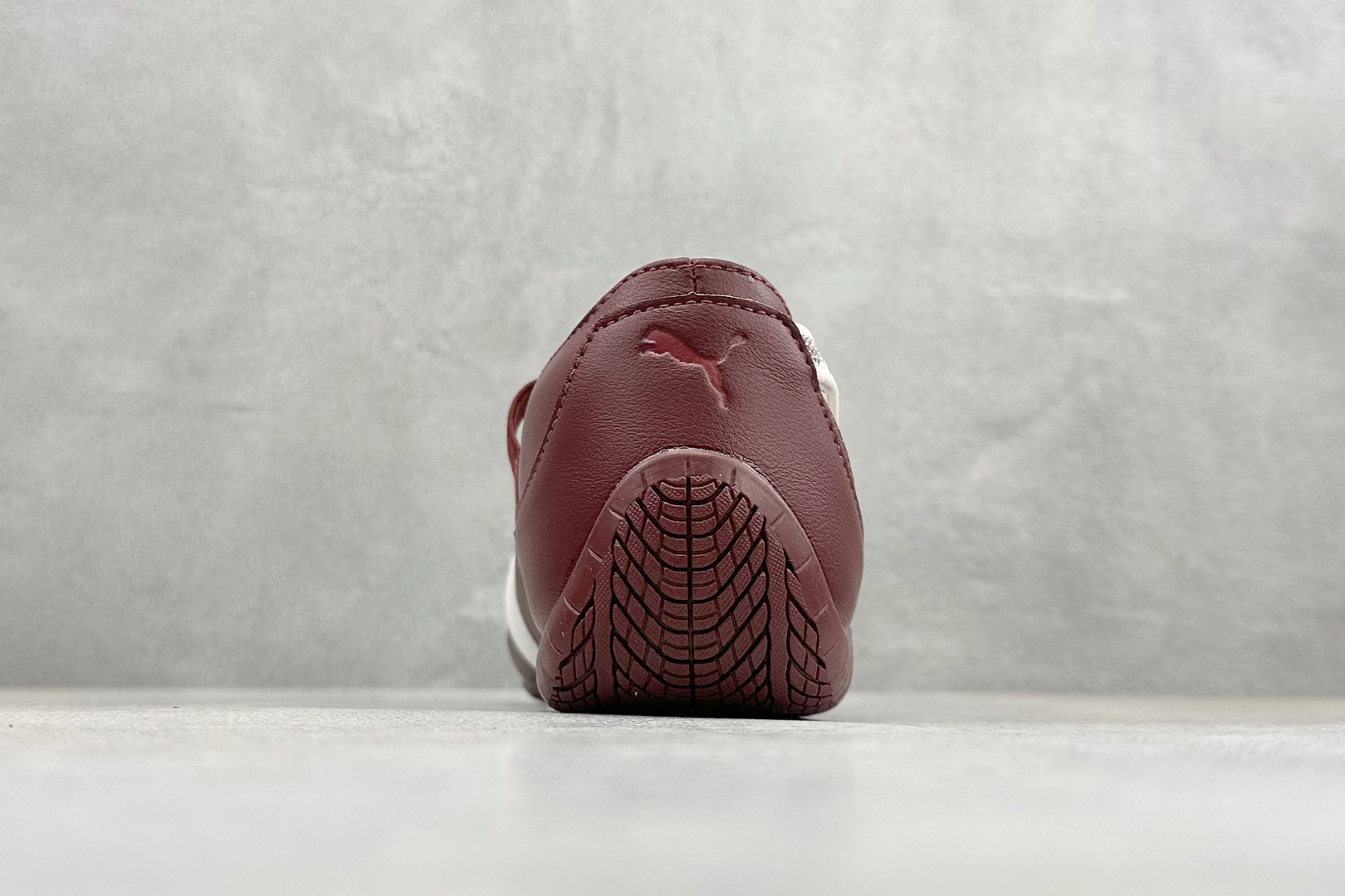 XS版 PuMa Speedcat 舒适百搭低帮 玛丽珍芭蕾鞋 408709-02-Top High Quatity Cheap Sneakers Fashion Clothing Clothes Bags handbags Shoes of all Brand wholesale With The best Quality And Beautiful Price from China Factory Chinese suppliers wholesaler seller XS版 PuMa Speedcat 舒适百搭低帮 玛丽珍芭蕾鞋 408709-02