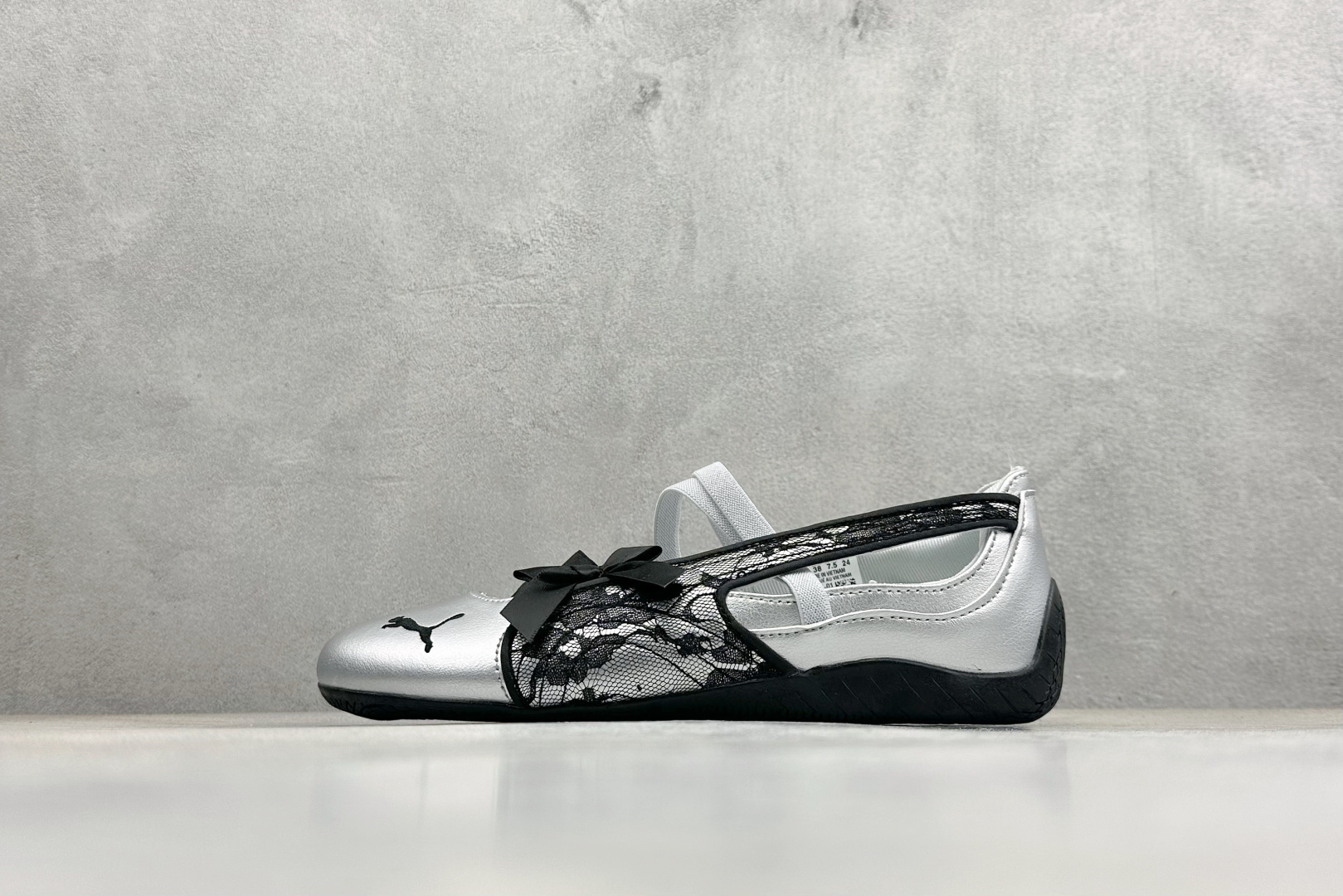 XS版 PuMa Speedcat 舒适百搭低帮 玛丽珍芭蕾鞋 409009-01