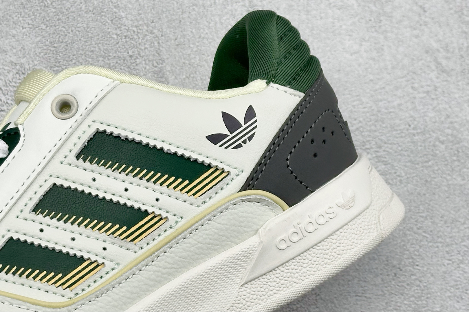Adidas DROP STEP LOW 2.0 低帮百搭潮流休闲运动板鞋 JP5885