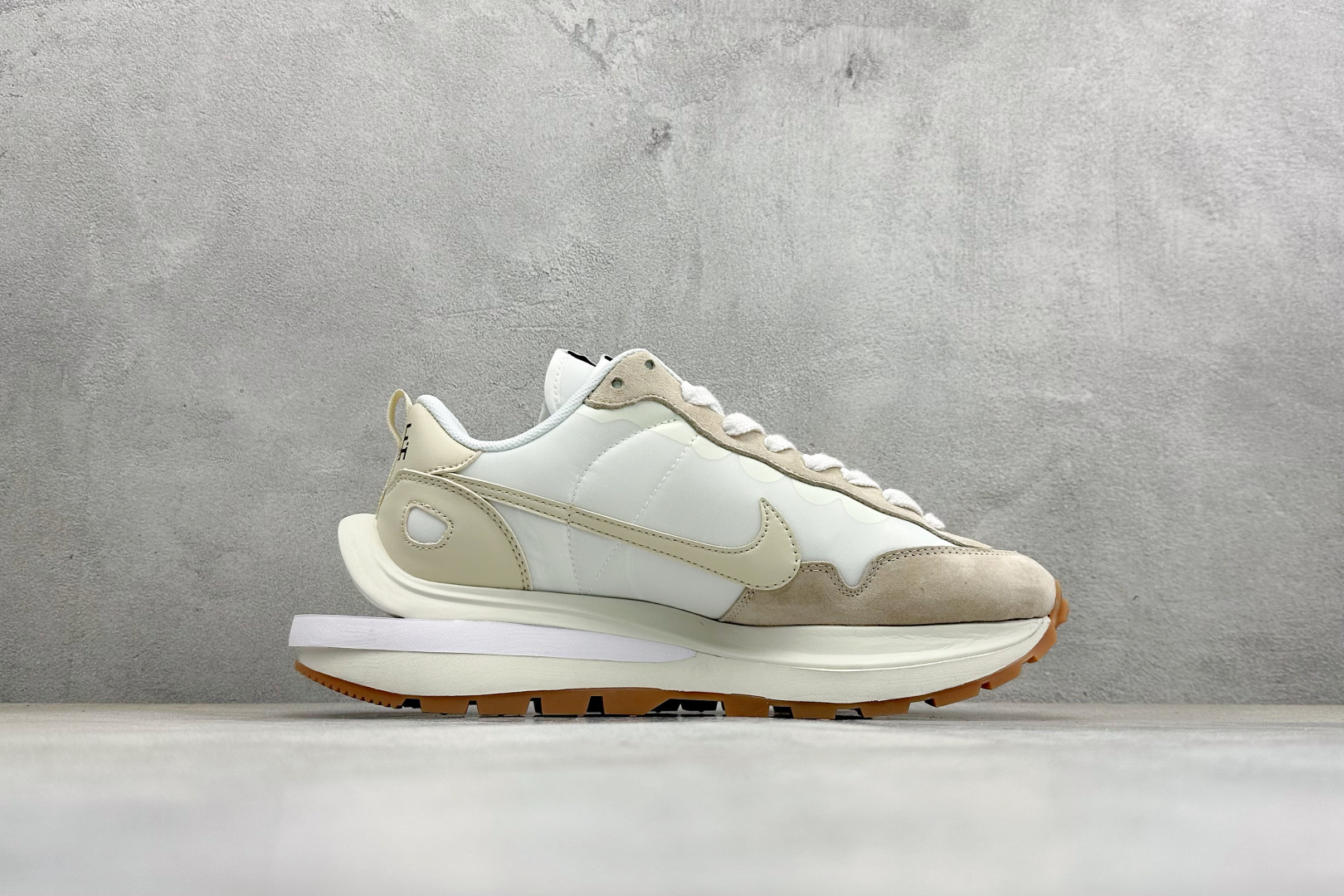 S版Sacai x Nike VaporWaffle 华夫3.0圆头舒适低帮生活休闲鞋 DD1875-100-Top High Quatity Cheap Sneakers Fashion Clothing Clothes Bags handbags Shoes of all Brand wholesale With The best Quality And Beautiful Price from China Factory Chinese suppliers wholesaler seller S版Sacai x Nike VaporWaffle 华夫3.0圆头舒适低帮生活休闲鞋 DD1875-100