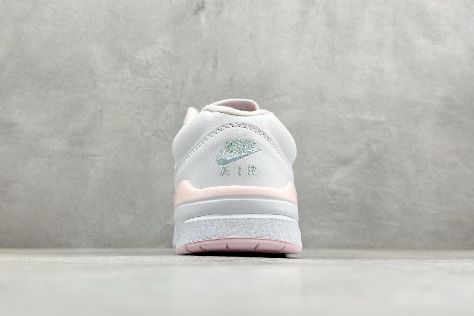200 K版Nike Jordan Stadium 90 低帮复古运动篮球鞋 Jordan 又出「合体鞋」 HQ1193-141-Chinese UA Cheap High Quatity Brand Clothes Bags handbags Sneakers wholesale wholesaler seller from China Factory suppliers Fashion Clothing Shoes best Quality Beautiful Price 200 K版Nike Jordan Stadium 90 低帮复古运动篮球鞋 Jordan 又出「合体鞋」 HQ1193-141