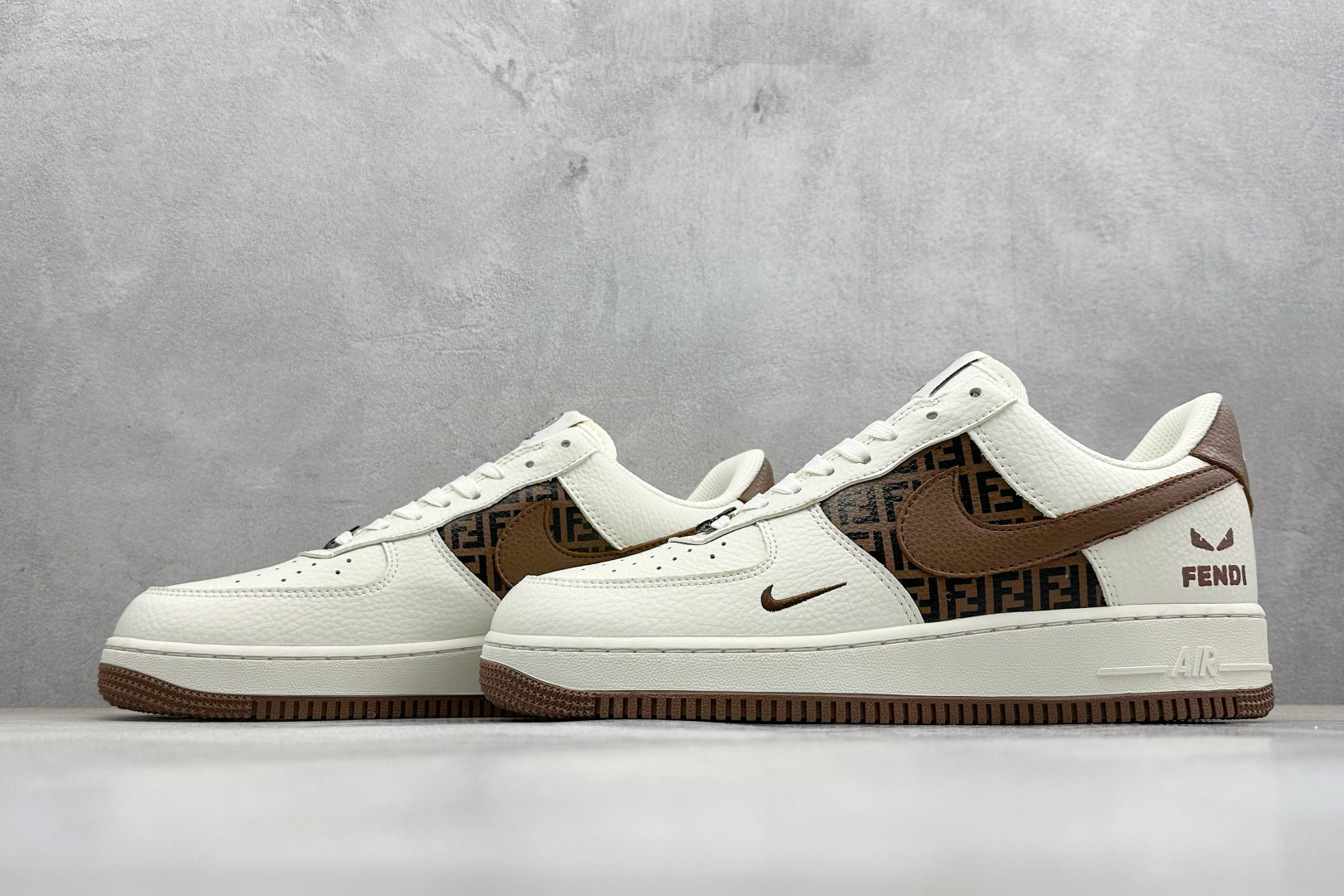 260 SC版Nike Air Force 1'07 Low 芬迪联名 复古白棕 空军一号低帮休闲板鞋 XY9025-017-Chinese UA Cheap High Quatity Brand Clothes Bags handbags Sneakers wholesale wholesaler seller from China Factory suppliers Fashion Clothing Shoes best Quality Beautiful Price 260 SC版Nike Air Force 1'07 Low 芬迪联名 复古白棕 空军一号低帮休闲板鞋 XY9025-017
