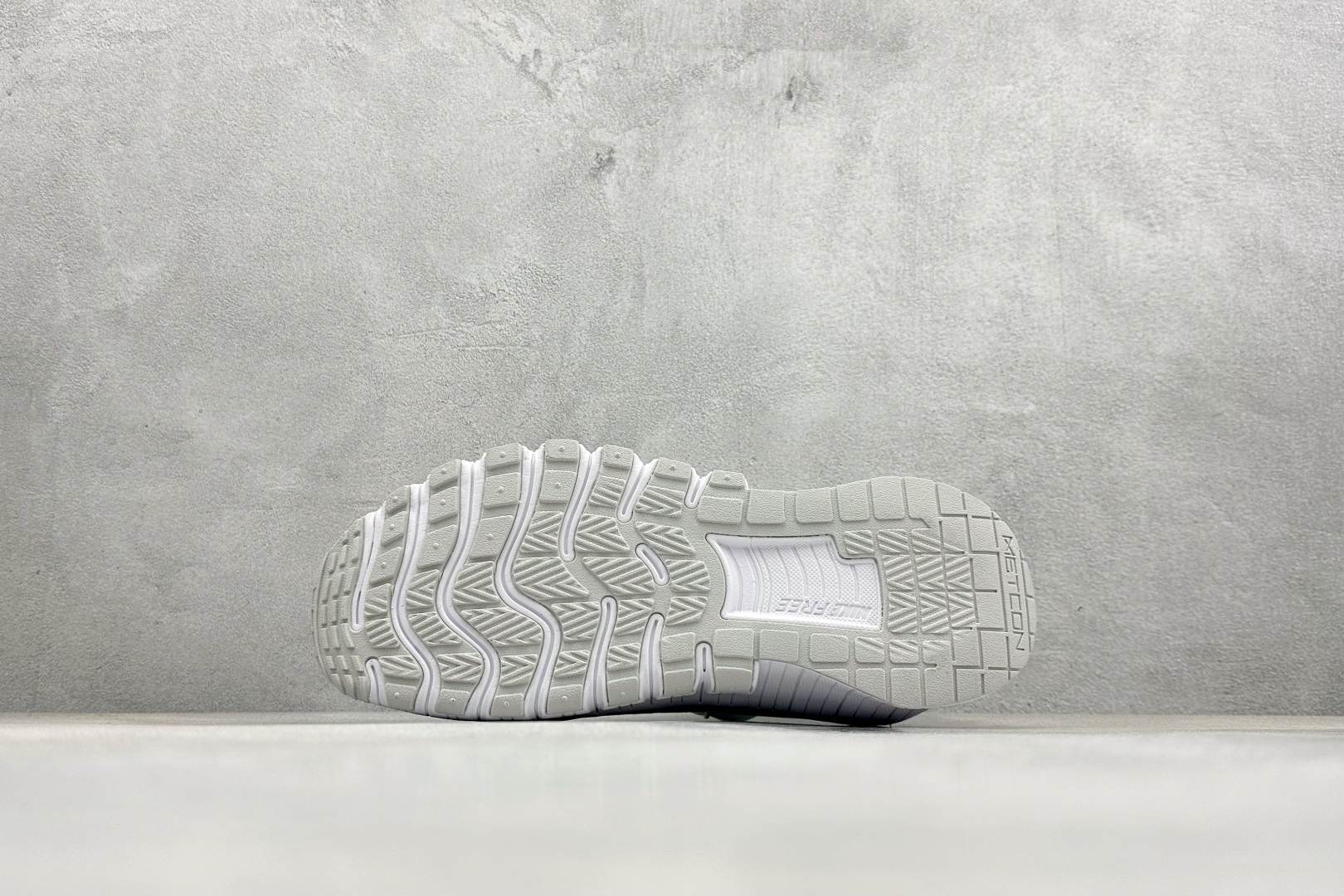 150 Nike Free Metcon 6 耐克网布圆头系带减震防滑生活休闲鞋 FJ7127-103