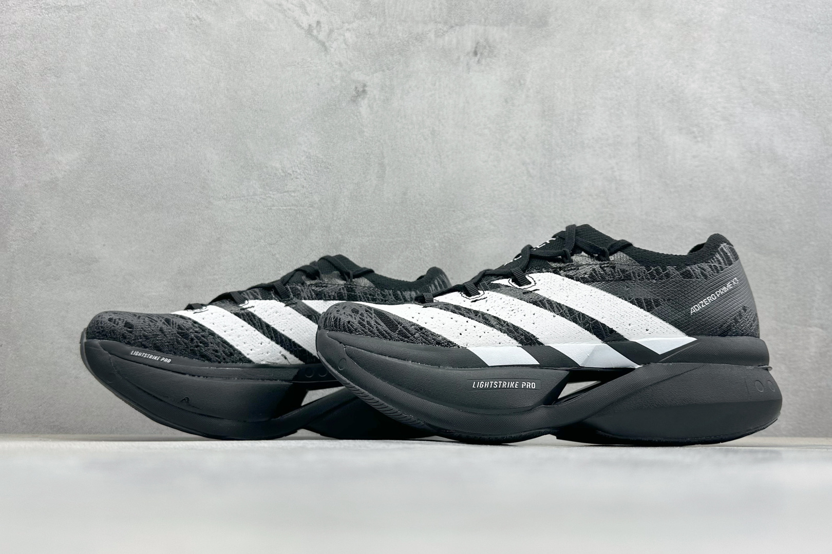 Adidas Adizero Prime STRUNG 阿迪防滑耐磨舒适跑步鞋 JP9194-Top High Quatity Cheap Sneakers Fashion Clothing Clothes Bags handbags Shoes of all Brand wholesale With The best Quality And Beautiful Price from China Factory Chinese suppliers wholesaler seller Adidas Adizero Prime STRUNG 阿迪防滑耐磨舒适跑步鞋 JP9194