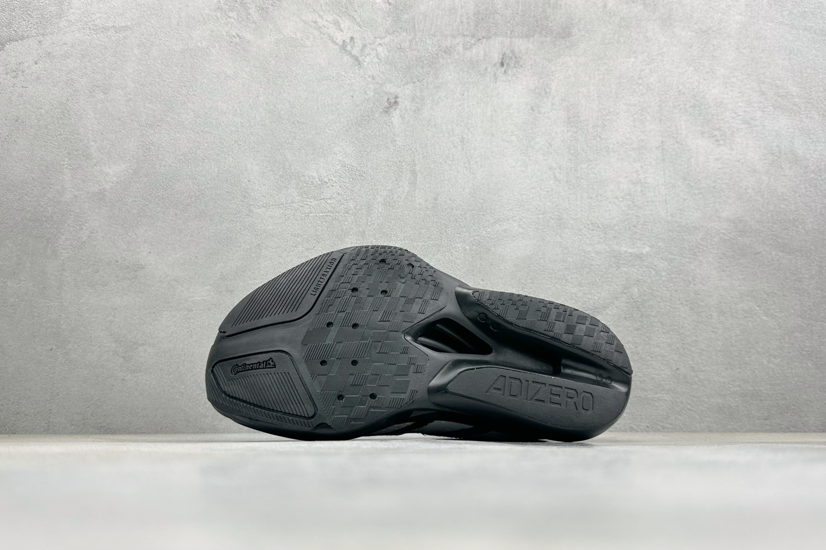 Adidas Adizero Prime STRUNG 阿迪防滑耐磨舒适跑步鞋 JP9194-Top High Quatity Cheap Sneakers Fashion Clothing Clothes Bags handbags Shoes of all Brand wholesale With The best Quality And Beautiful Price from China Factory Chinese suppliers wholesaler seller Adidas Adizero Prime STRUNG 阿迪防滑耐磨舒适跑步鞋 JP9194