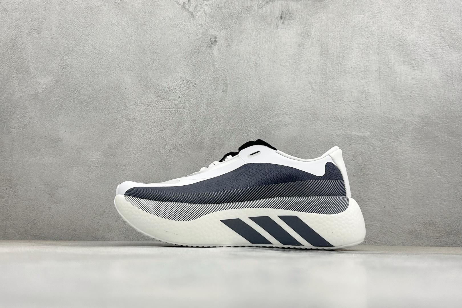 AD Hyper Boost Edge M 轻量竞速运动跑鞋 CELERMESH针织网面非常轻薄 KJ0751 AD Hyper Boost Edge M 轻量竞速运动跑鞋 CELERMESH针织网面非常轻薄 KJ0751