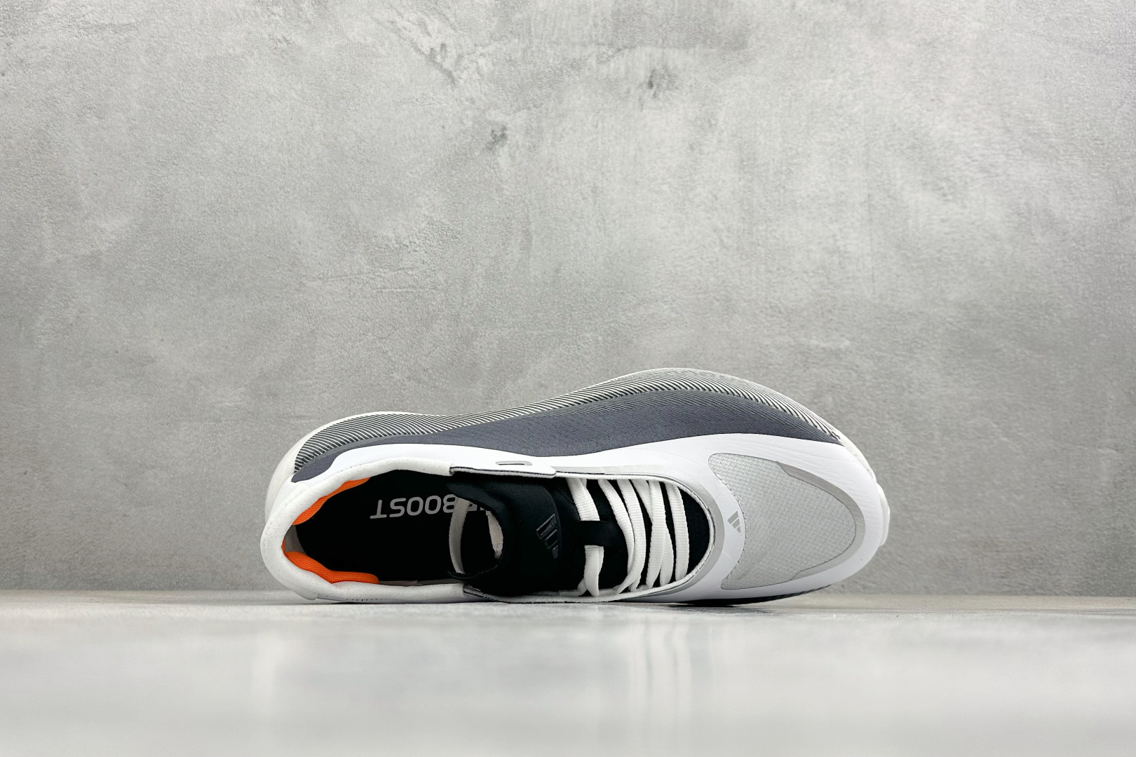 AD Hyper Boost Edge M 轻量竞速运动跑鞋 CELERMESH针织网面非常轻薄 KJ0751 AD Hyper Boost Edge M 轻量竞速运动跑鞋 CELERMESH针织网面非常轻薄 KJ0751