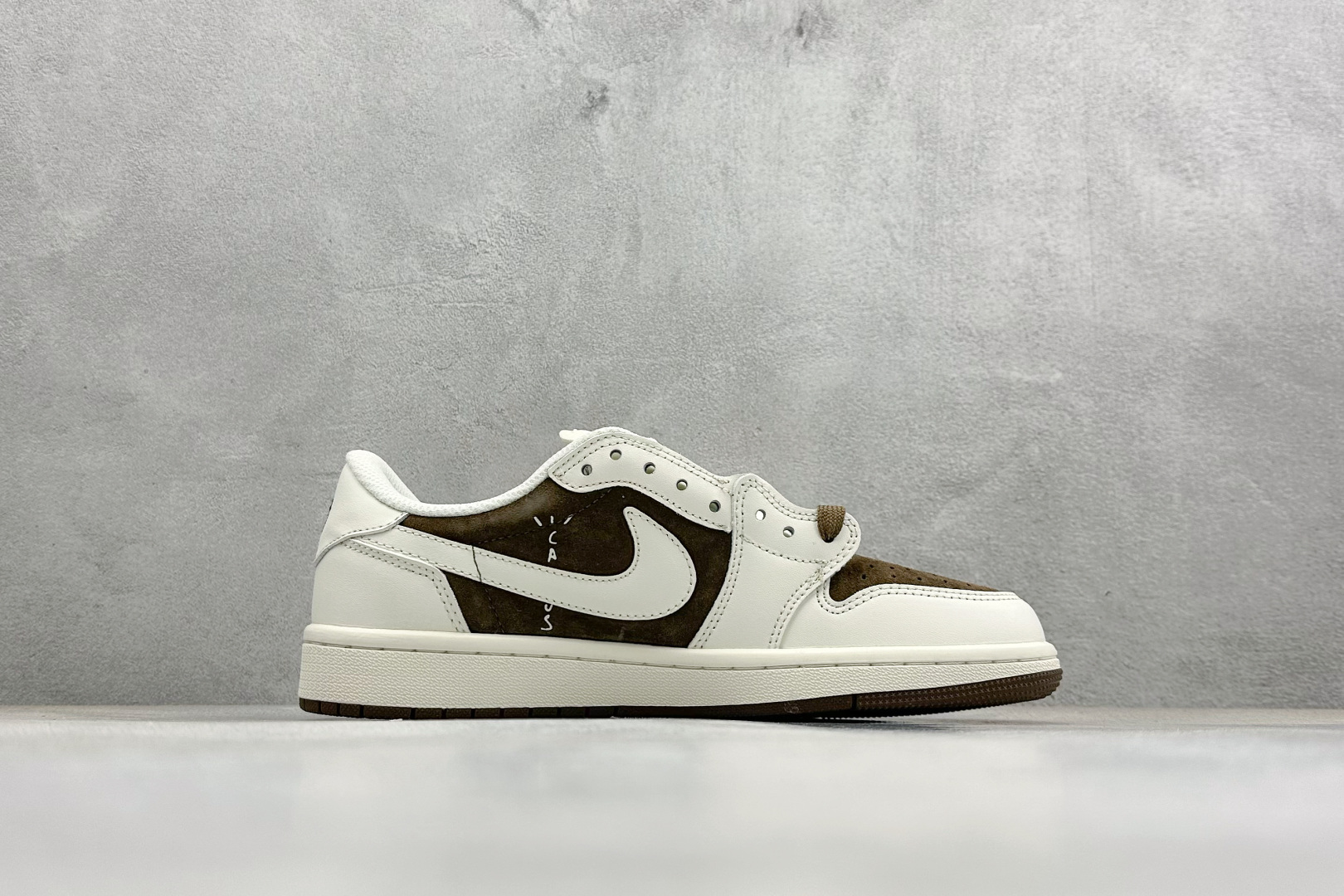 Air Jordan 1 Low AJ1 乔1 北面倒钩 高端定制 低帮复古篮球鞋 DM7866-129 Air Jordan 1 Low AJ1 乔1 北面倒钩 高端定制 低帮复古篮球鞋 DM7866-129