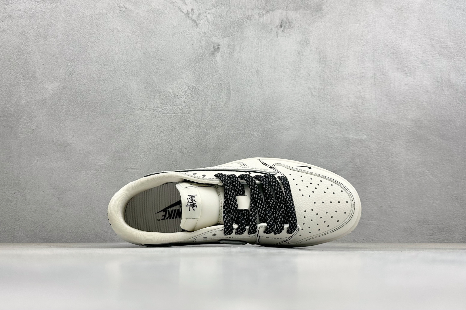 Air Jordan 1 Low AJ1 乔1 斯图西倒钩 高端定制 低帮复古篮球鞋 HH7518-086-Top High Quatity Cheap Sneakers Fashion Clothing Clothes Bags handbags Shoes of all Brand wholesale With The best Quality And Beautiful Price from China Factory Chinese suppliers wholesaler seller Air Jordan 1 Low AJ1 乔1 斯图西倒钩 高端定制 低帮复古篮球鞋 HH7518-086