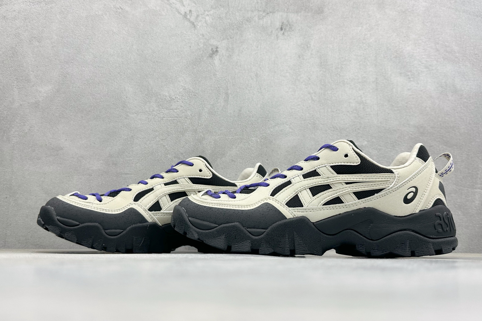 190 Asics Gel-Pickax 亚瑟士户外运动登山休闲鞋 1203B026-001-Chinese UA Cheap High Quatity Brand Clothes Bags handbags Sneakers wholesale wholesaler seller from China Factory suppliers Fashion Clothing Shoes best Quality Beautiful Price 190 Asics Gel-Pickax 亚瑟士户外运动登山休闲鞋 1203B026-001