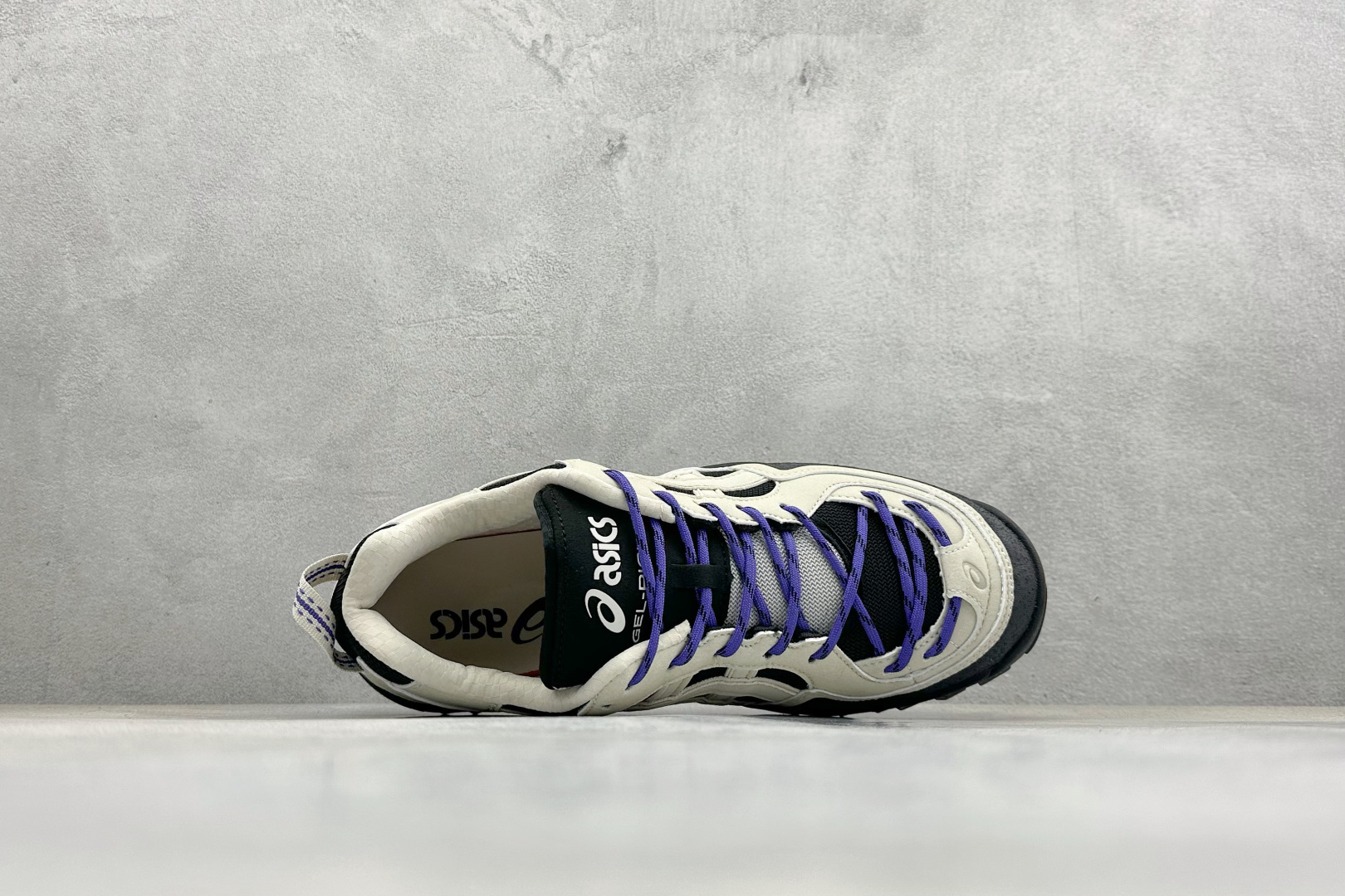 190 Asics Gel-Pickax 亚瑟士户外运动登山休闲鞋 1203B026-001-Chinese UA Cheap High Quatity Brand Clothes Bags handbags Sneakers wholesale wholesaler seller from China Factory suppliers Fashion Clothing Shoes best Quality Beautiful Price 190 Asics Gel-Pickax 亚瑟士户外运动登山休闲鞋 1203B026-001