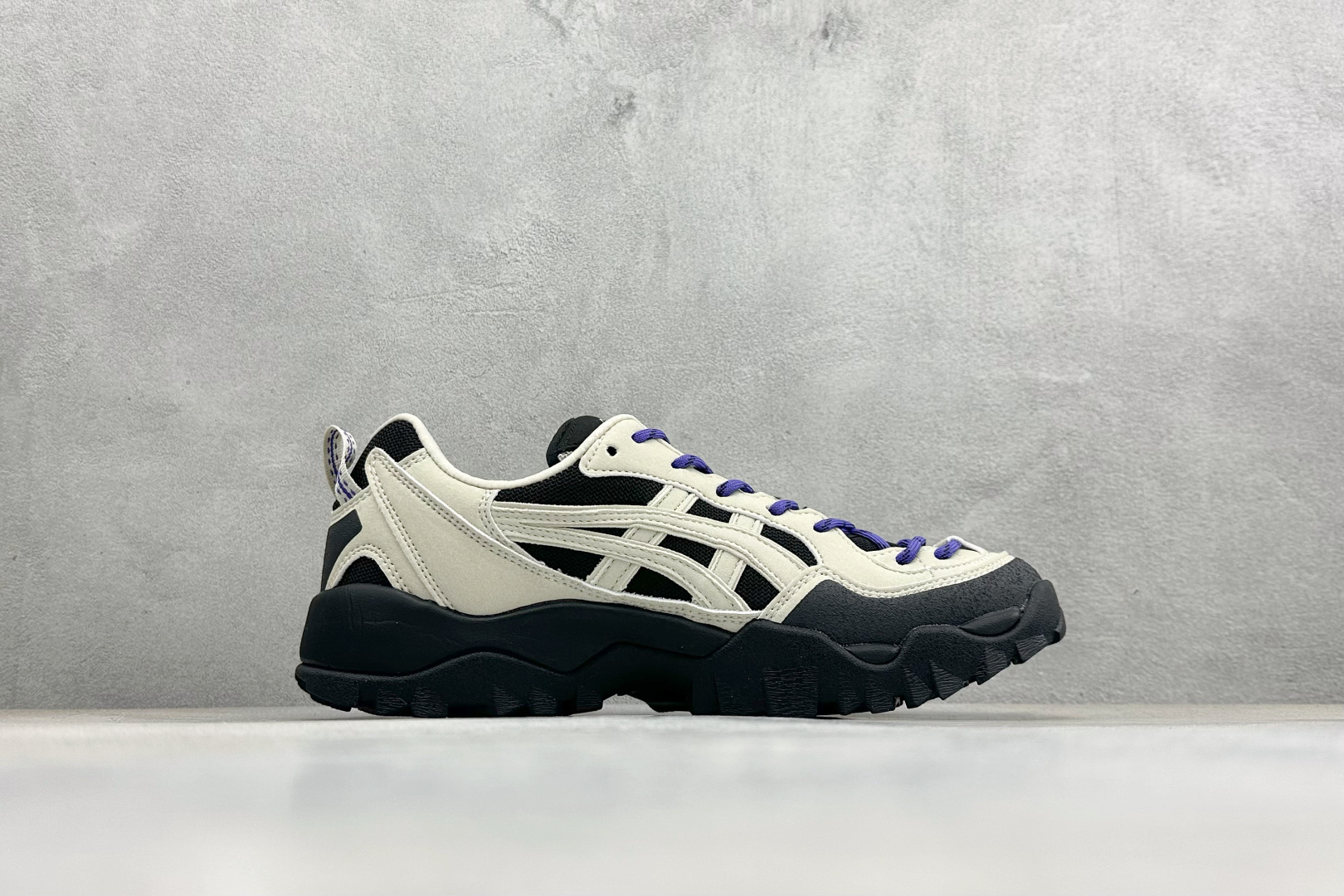 190 Asics Gel-Pickax 亚瑟士户外运动登山休闲鞋 1203B026-001-Chinese UA Cheap High Quatity Brand Clothes Bags handbags Sneakers wholesale wholesaler seller from China Factory suppliers Fashion Clothing Shoes best Quality Beautiful Price 190 Asics Gel-Pickax 亚瑟士户外运动登山休闲鞋 1203B026-001