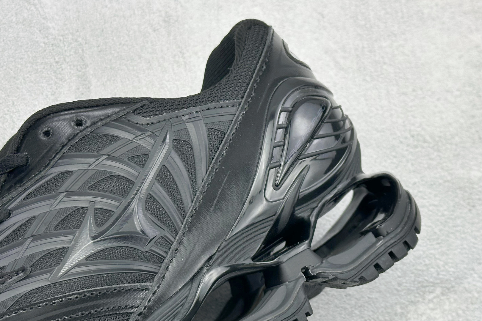 Mizuno 美津侬 WAVE PROPHECY LS 复古时尚休闲舒适运动跑步鞋 D1GA33 Mizuno 美津侬 WAVE PROPHECY LS 复古时尚休闲舒适运动跑步鞋 D1GA33