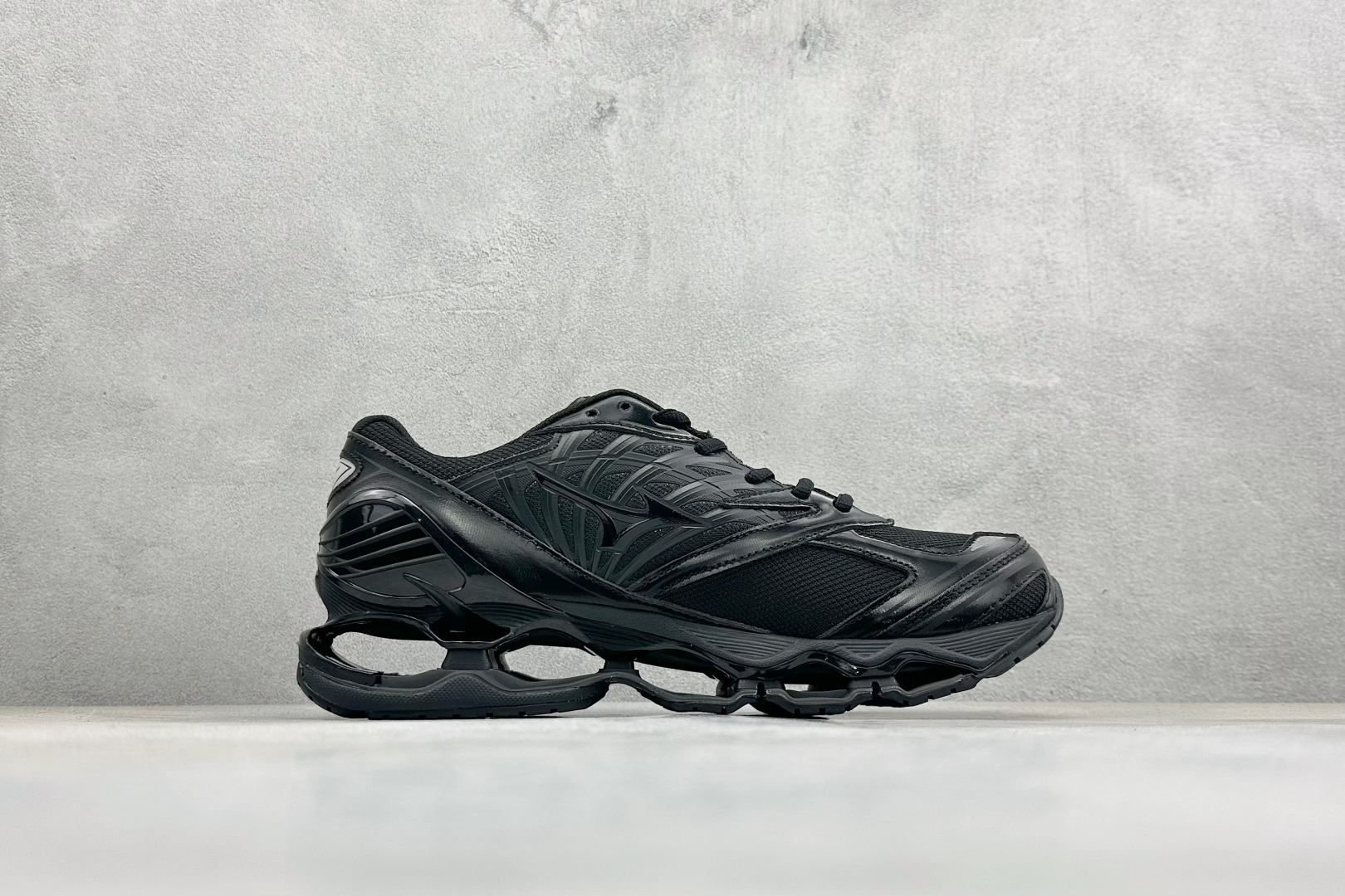 Mizuno 美津侬 WAVE PROPHECY LS 复古时尚休闲舒适运动跑步鞋 D1GA33 Mizuno 美津侬 WAVE PROPHECY LS 复古时尚休闲舒适运动跑步鞋 D1GA33